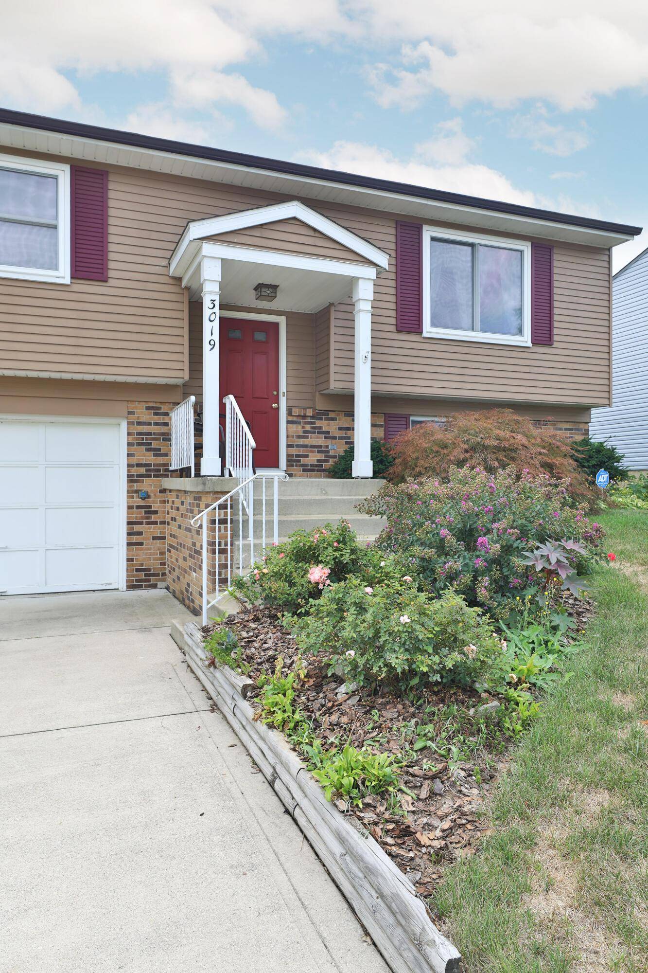 Columbus, OH 43231,3019 Spruceview Court