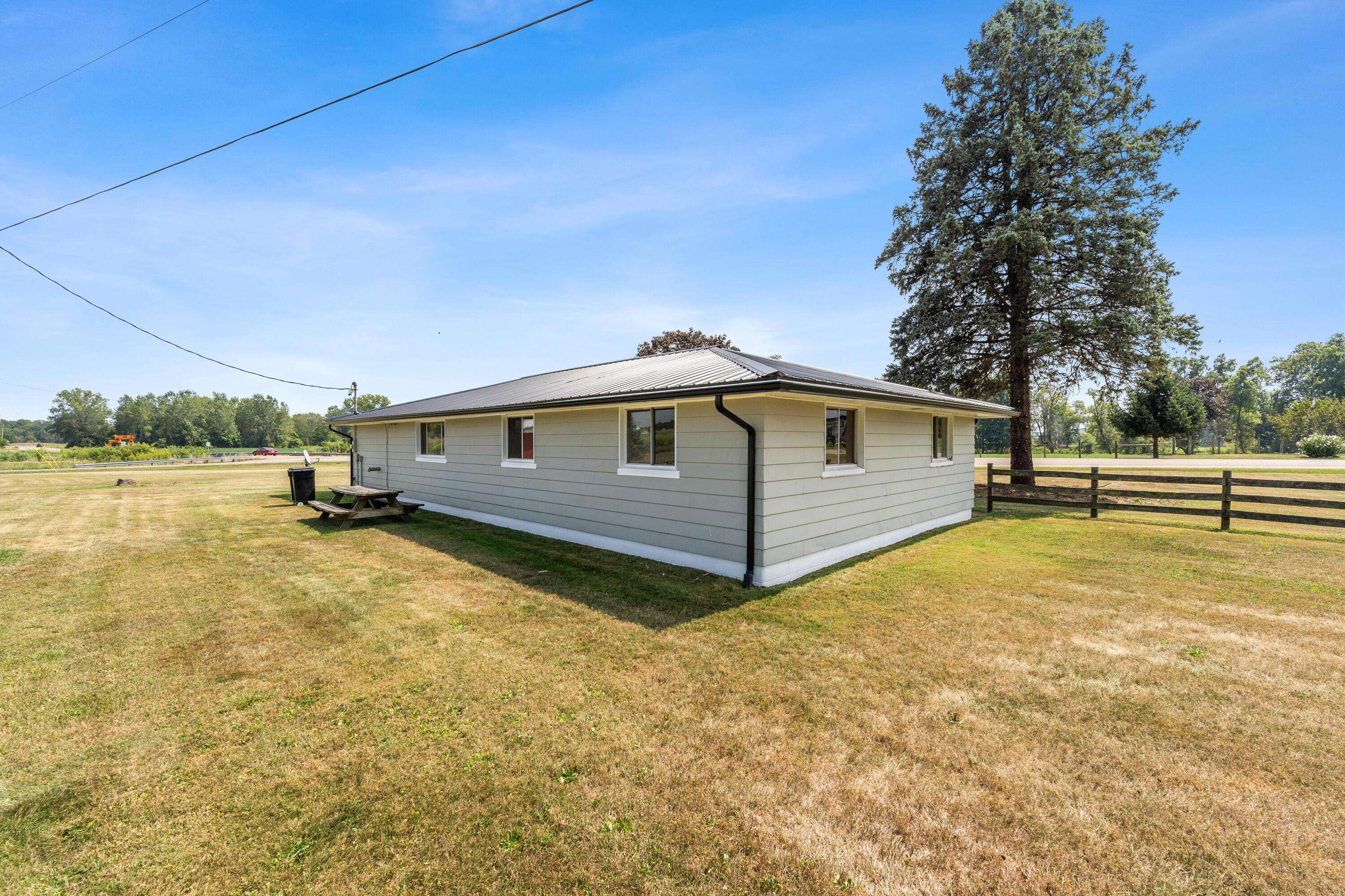 Fredericktown, OH 43019,6521 Mount Gilead Road