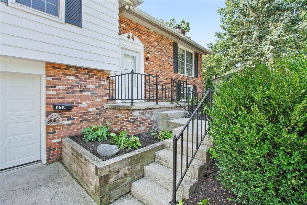 Marysville, OH 43040,848 Hickory Drive
