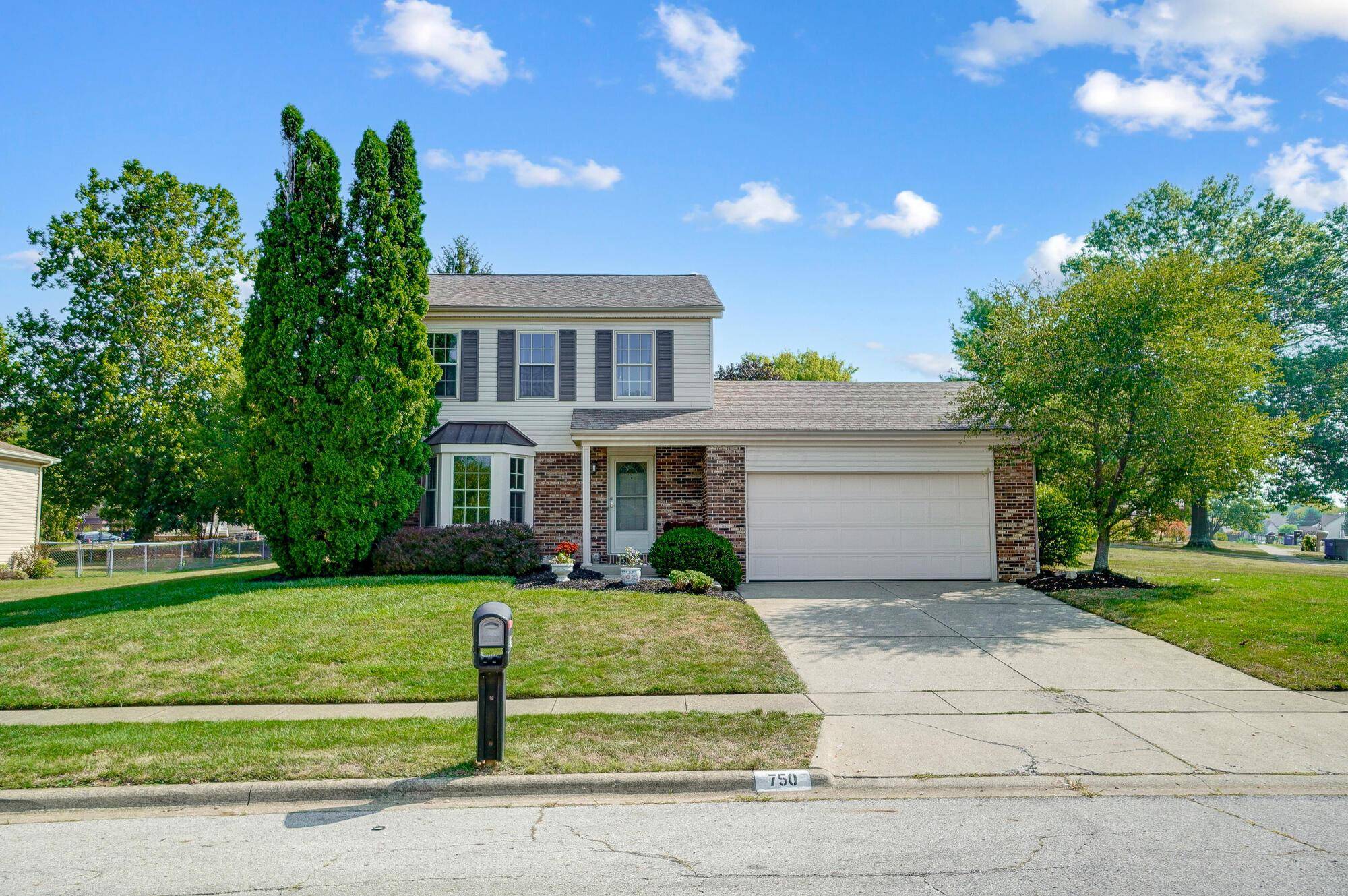 Gahanna, OH 43230,750 Fleetrun Avenue #750