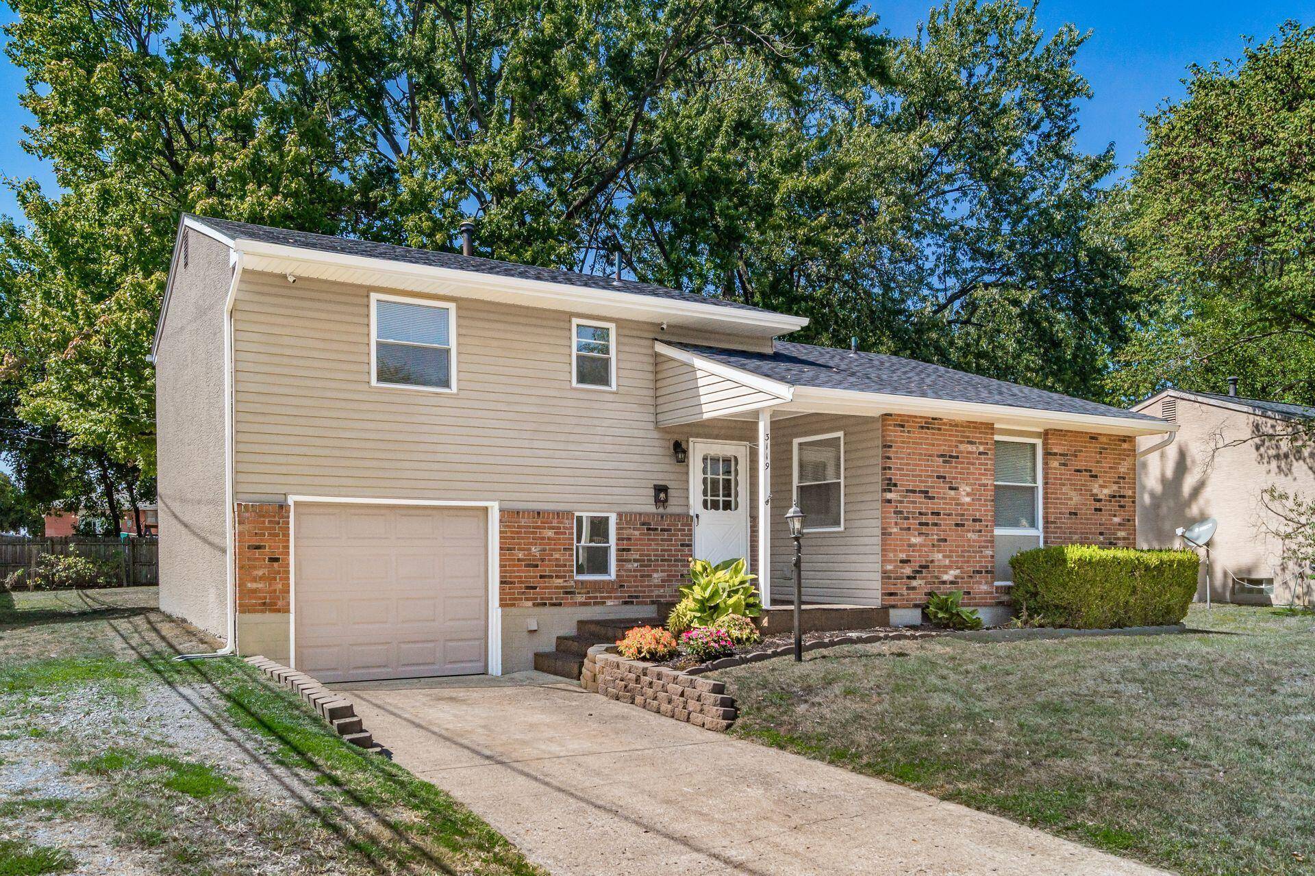 Columbus, OH 43232,3119 Hatfield Court