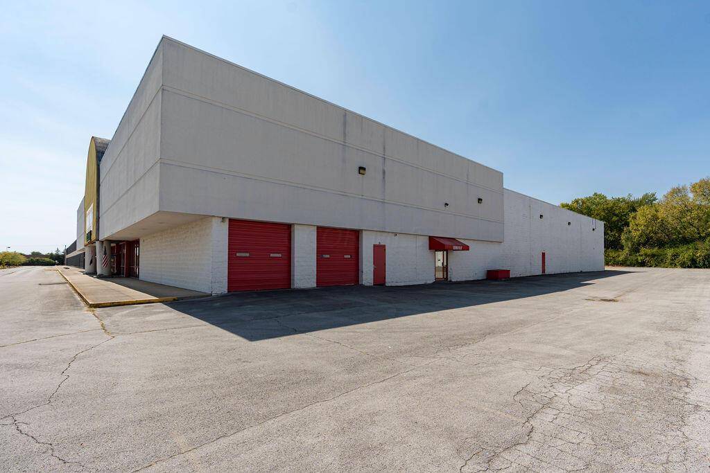 Dayton, OH 45426,5351 Salem Avenue