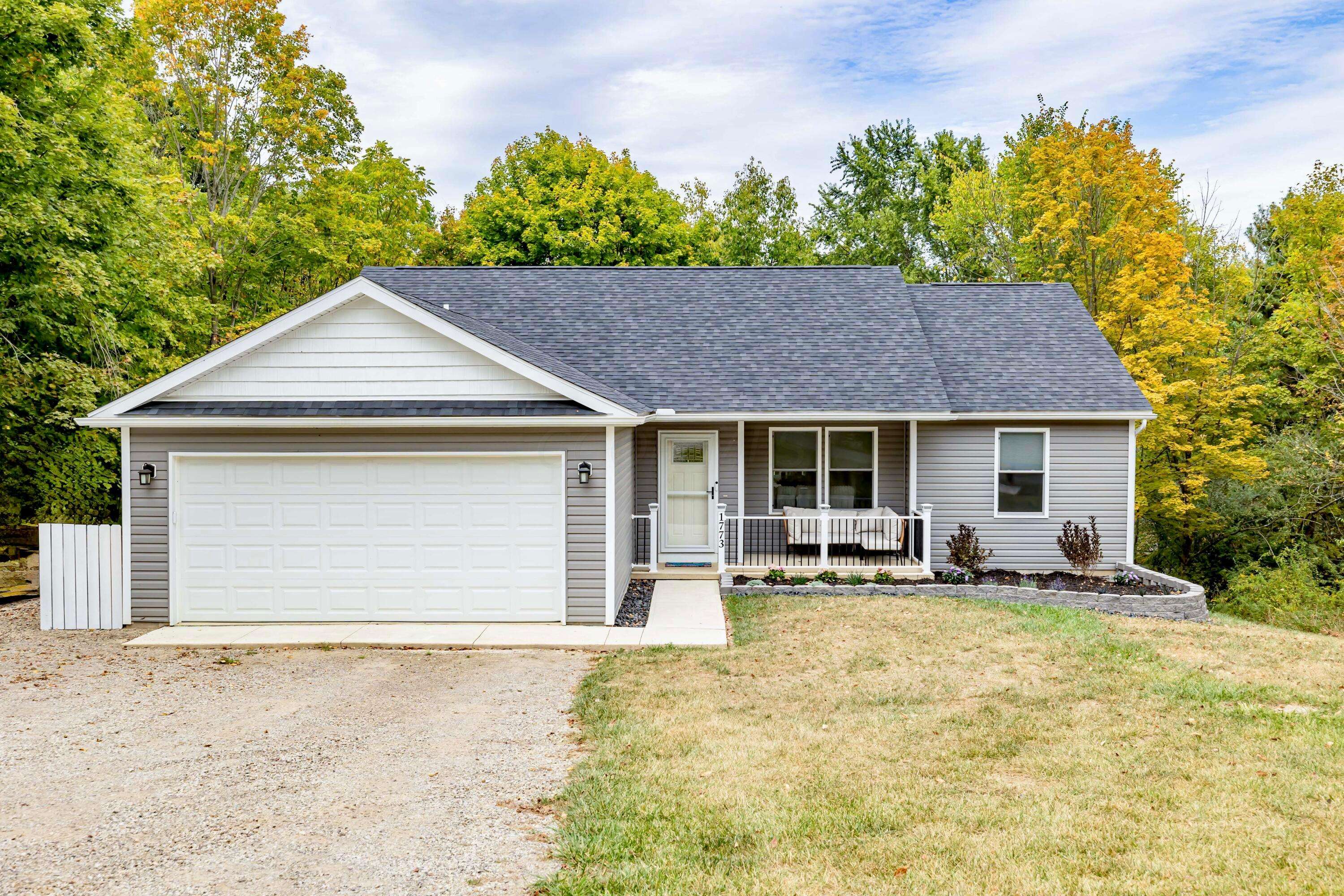 Howard, OH 43028,1773 Apple Valley Drive