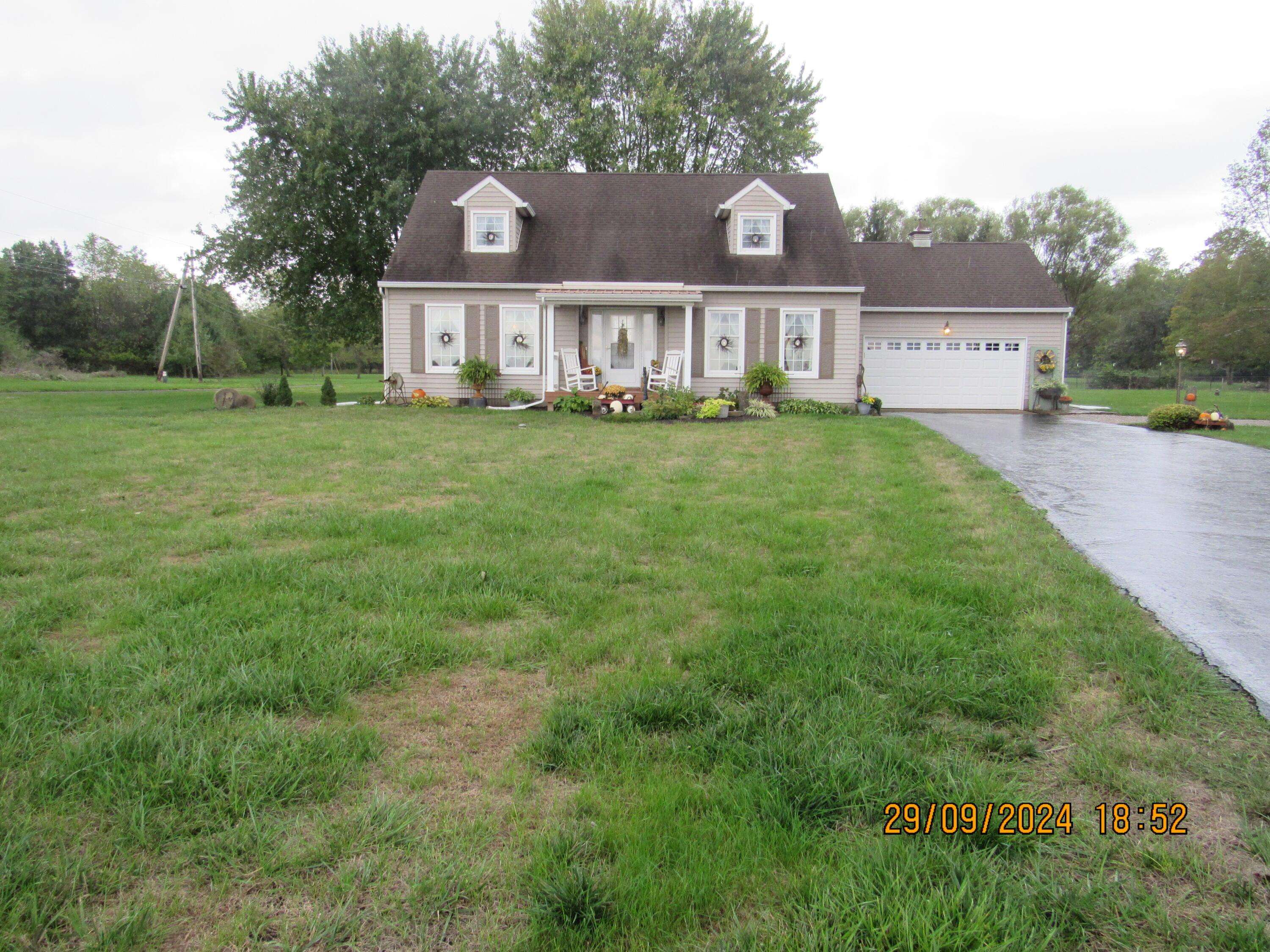 Circleville, OH 43113,887 Dunkle Road