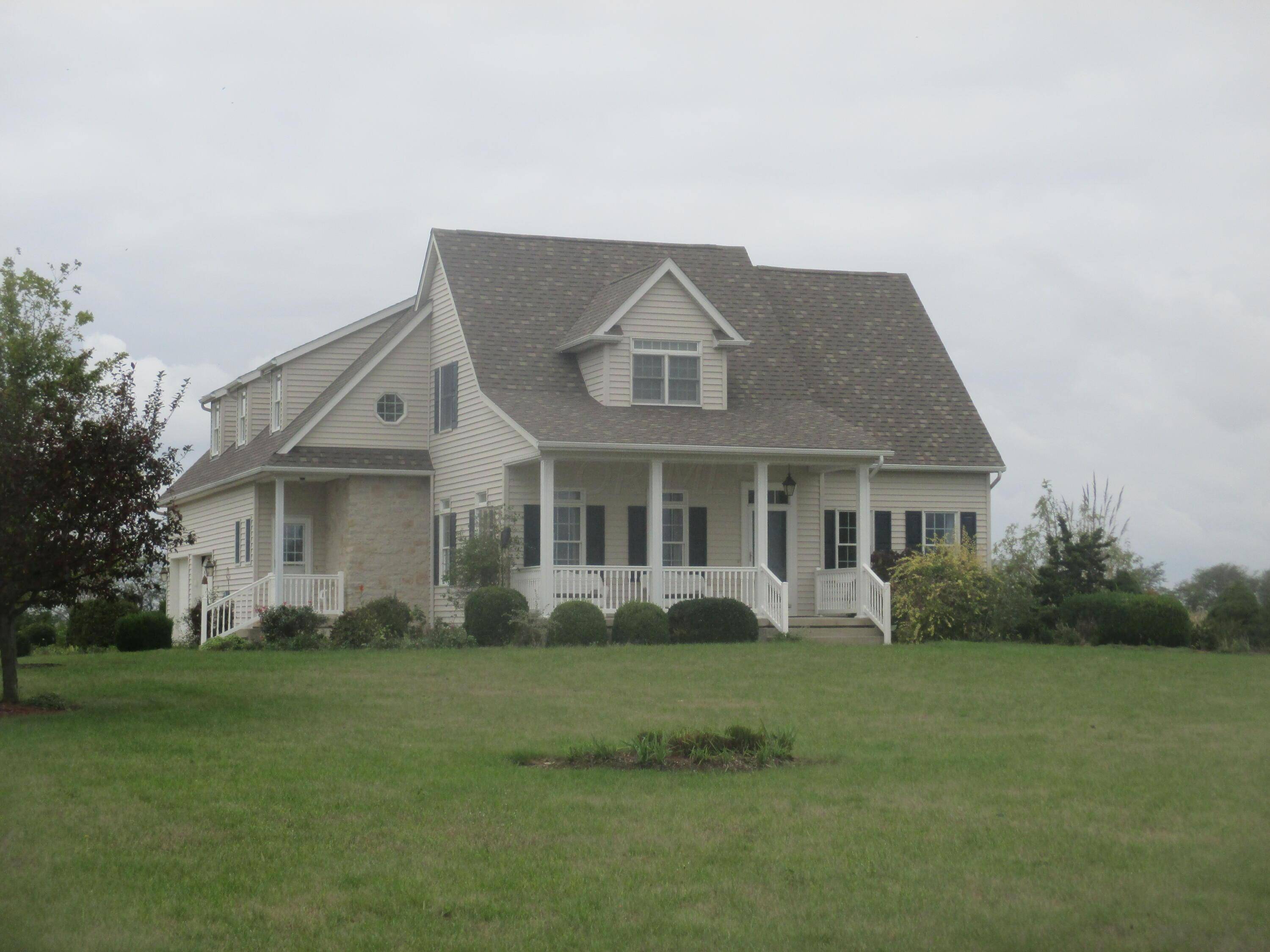 Mount Sterling, OH 43143,8941 White Oak Road