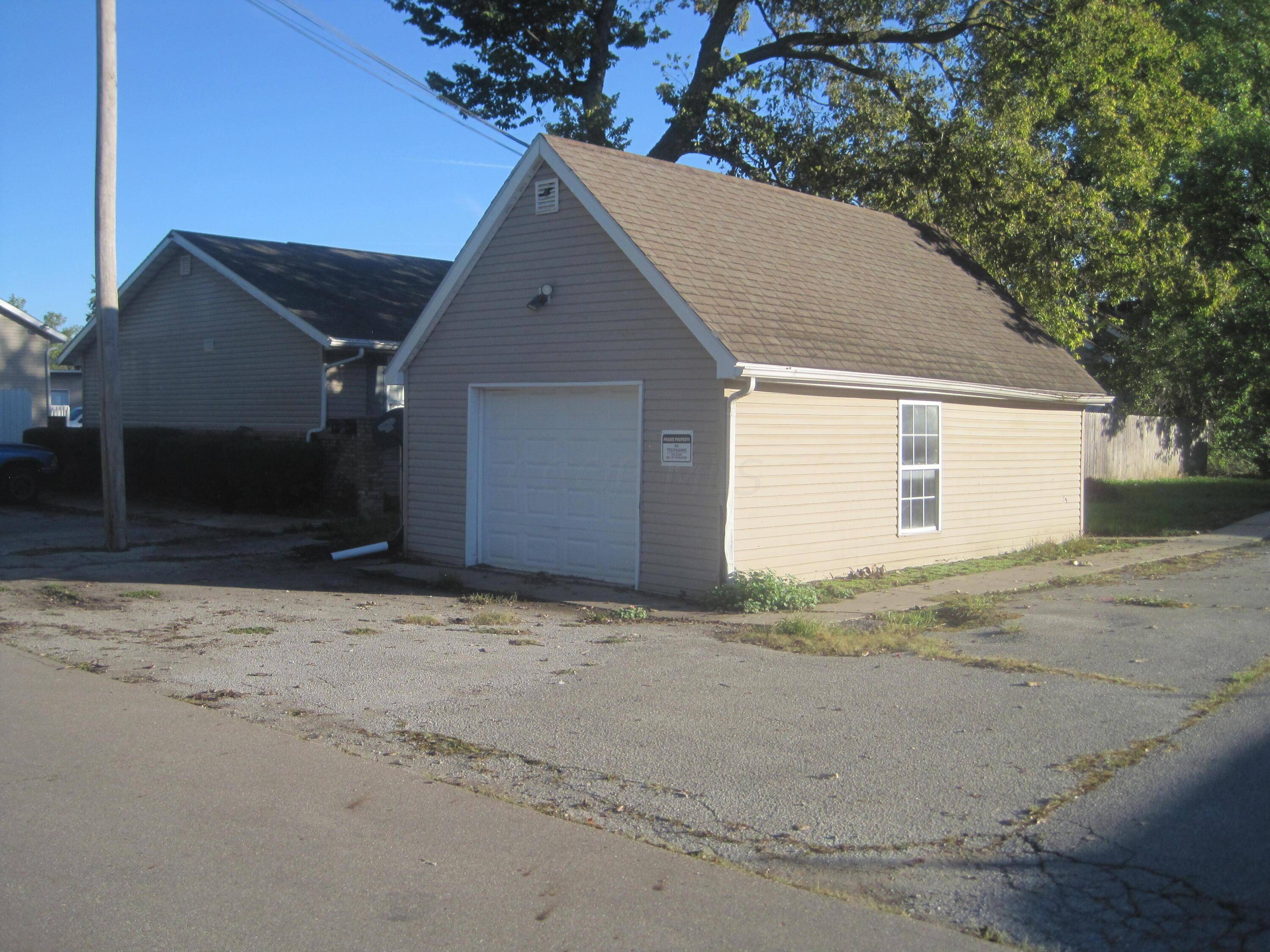 Washington Court House, OH 43160,402 Clyburn Avenue