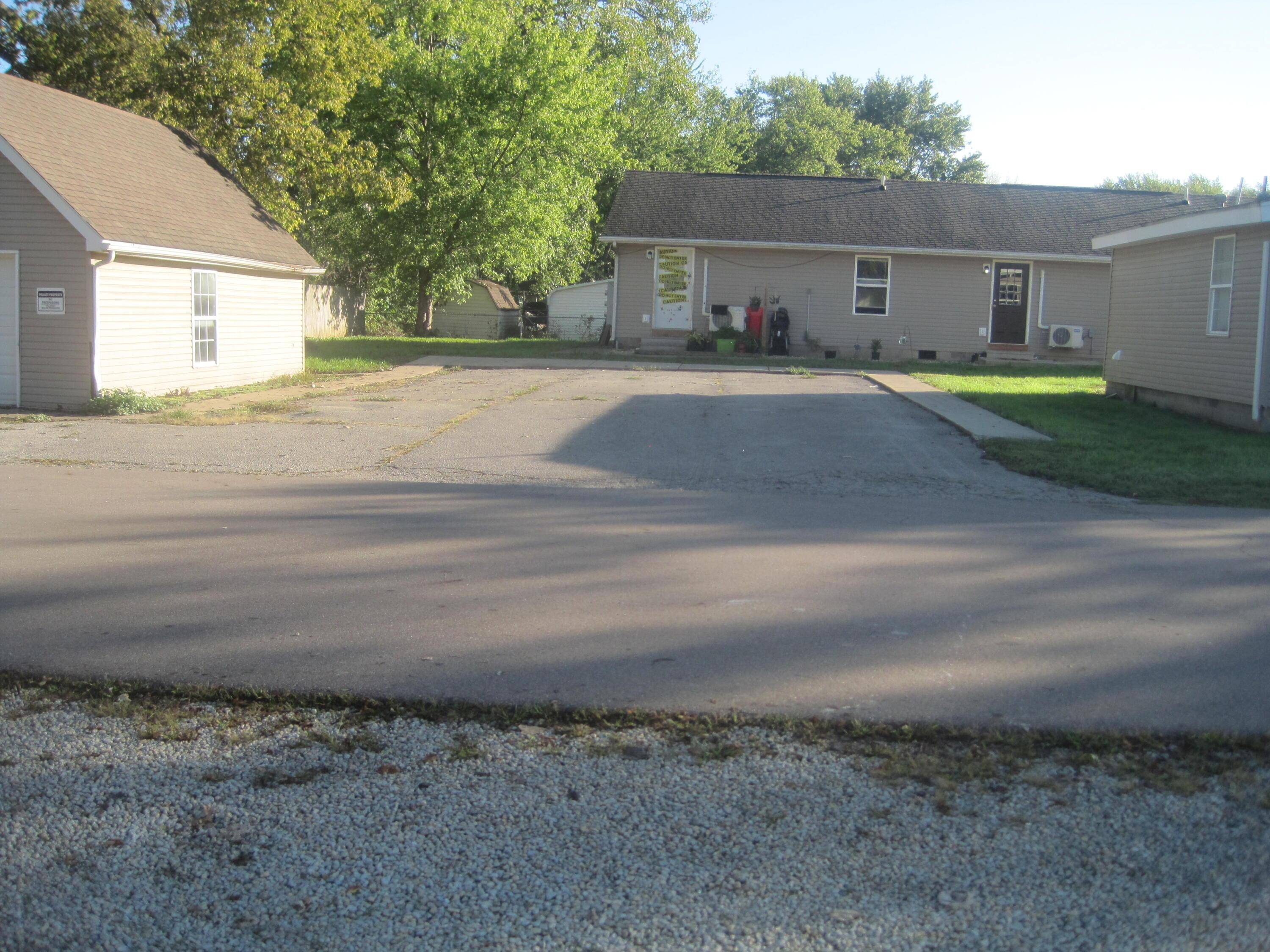 Washington Court House, OH 43160,402 Clyburn Avenue