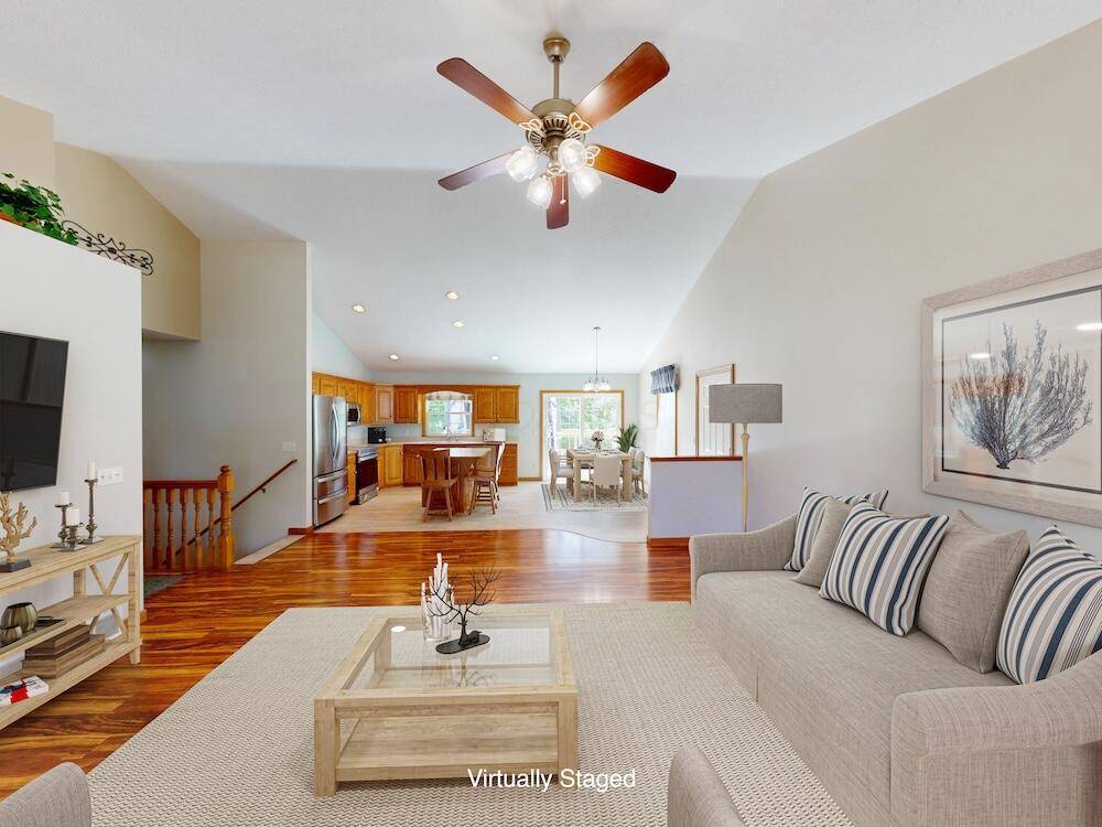 Howard, OH 43028,891 Fairway Drive