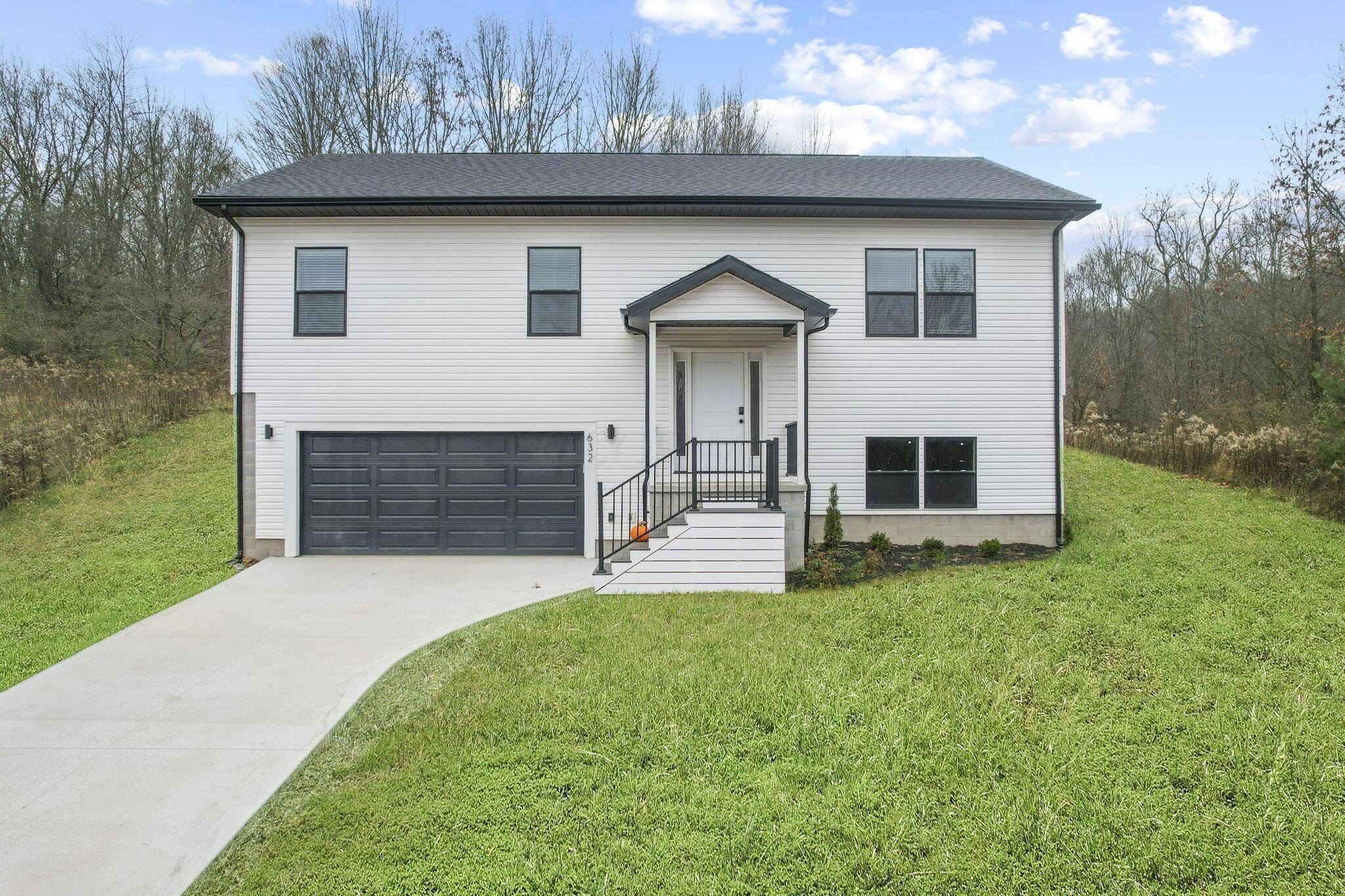 Howard, OH 43028,632 Terrace Ridge Circle