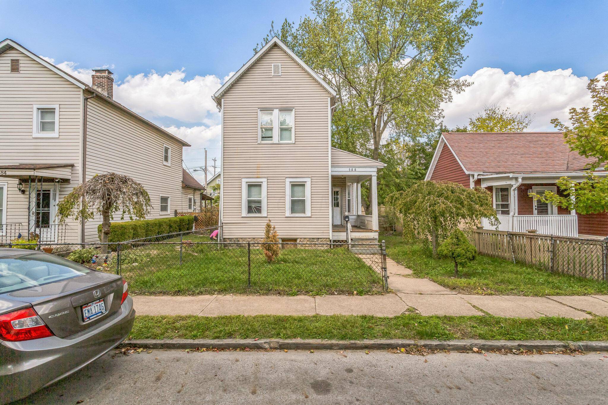 Columbus, OH 43206,588 Reinhard Avenue