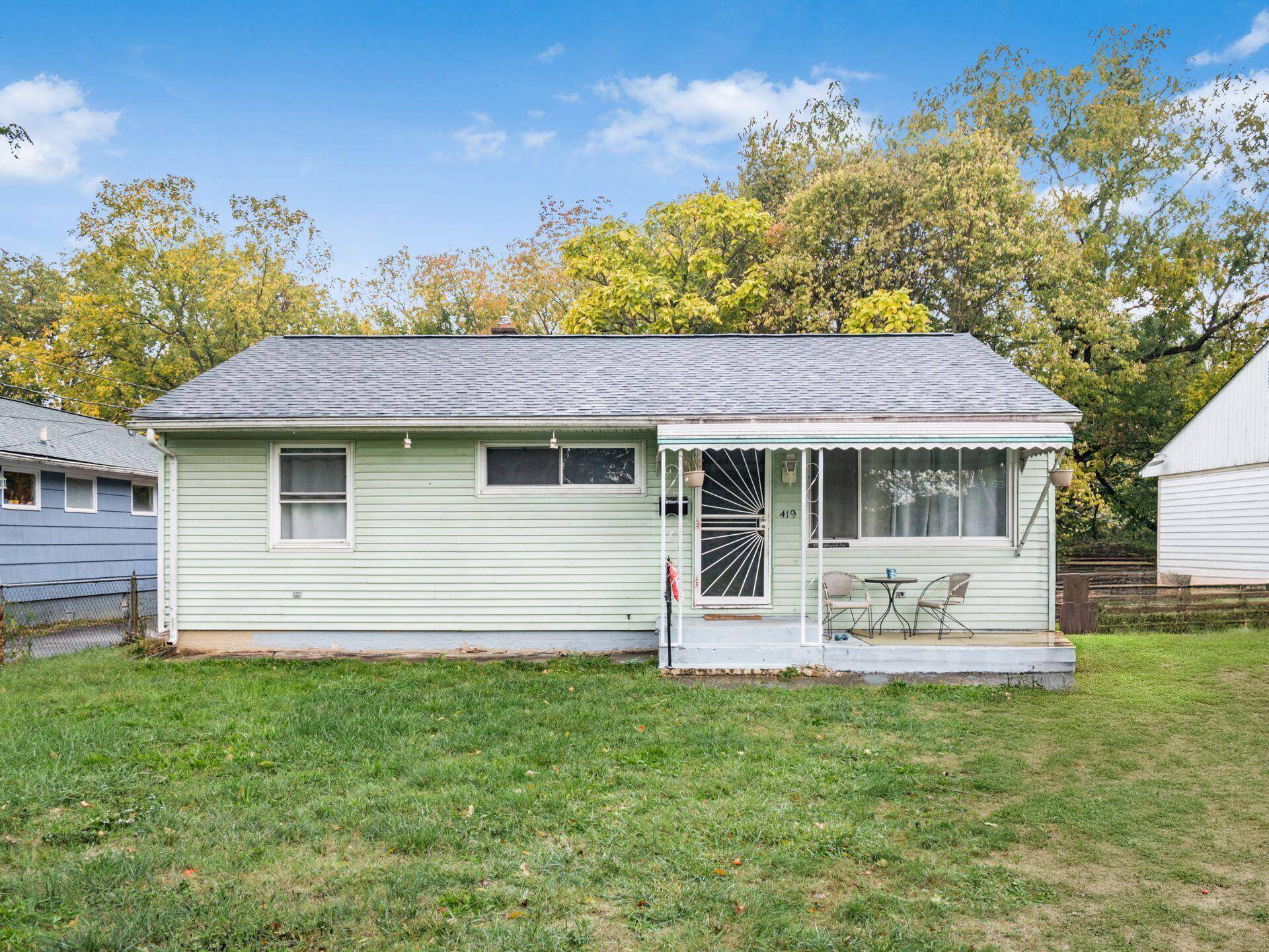 Columbus, OH 43213,419 Robinwood Avenue