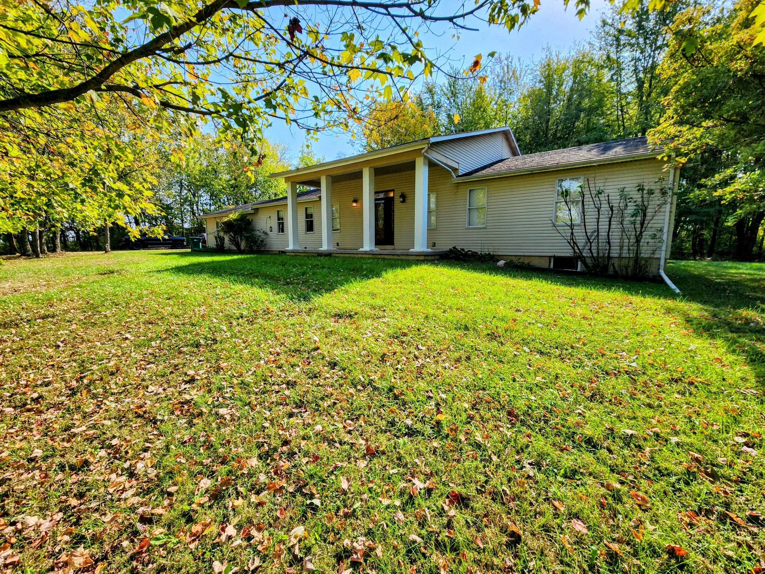 Rushville, OH 43150,6524 Cincinnati Zanesville Road