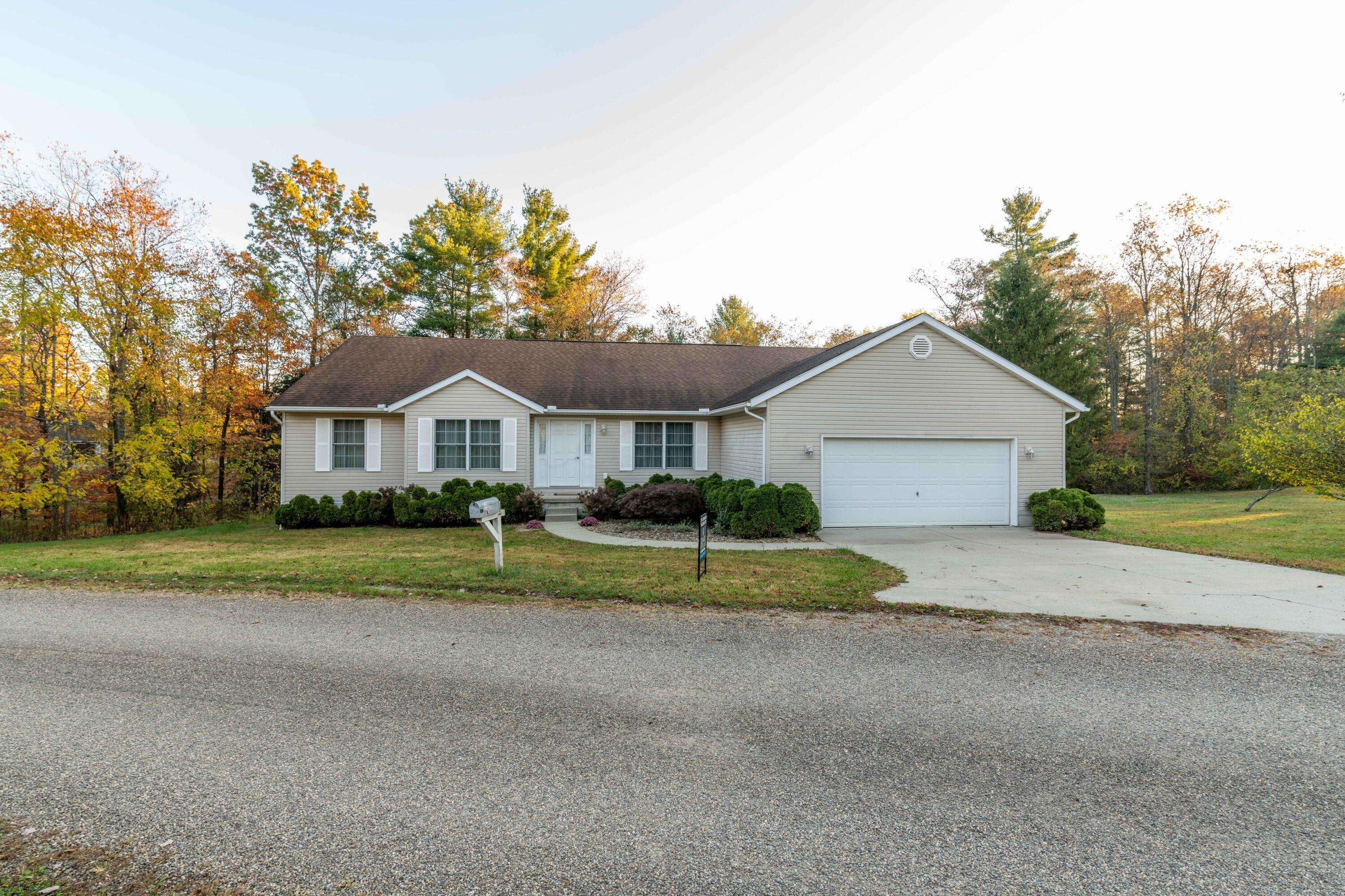 Senecaville, OH 43780,14512 Leatherwood Circle