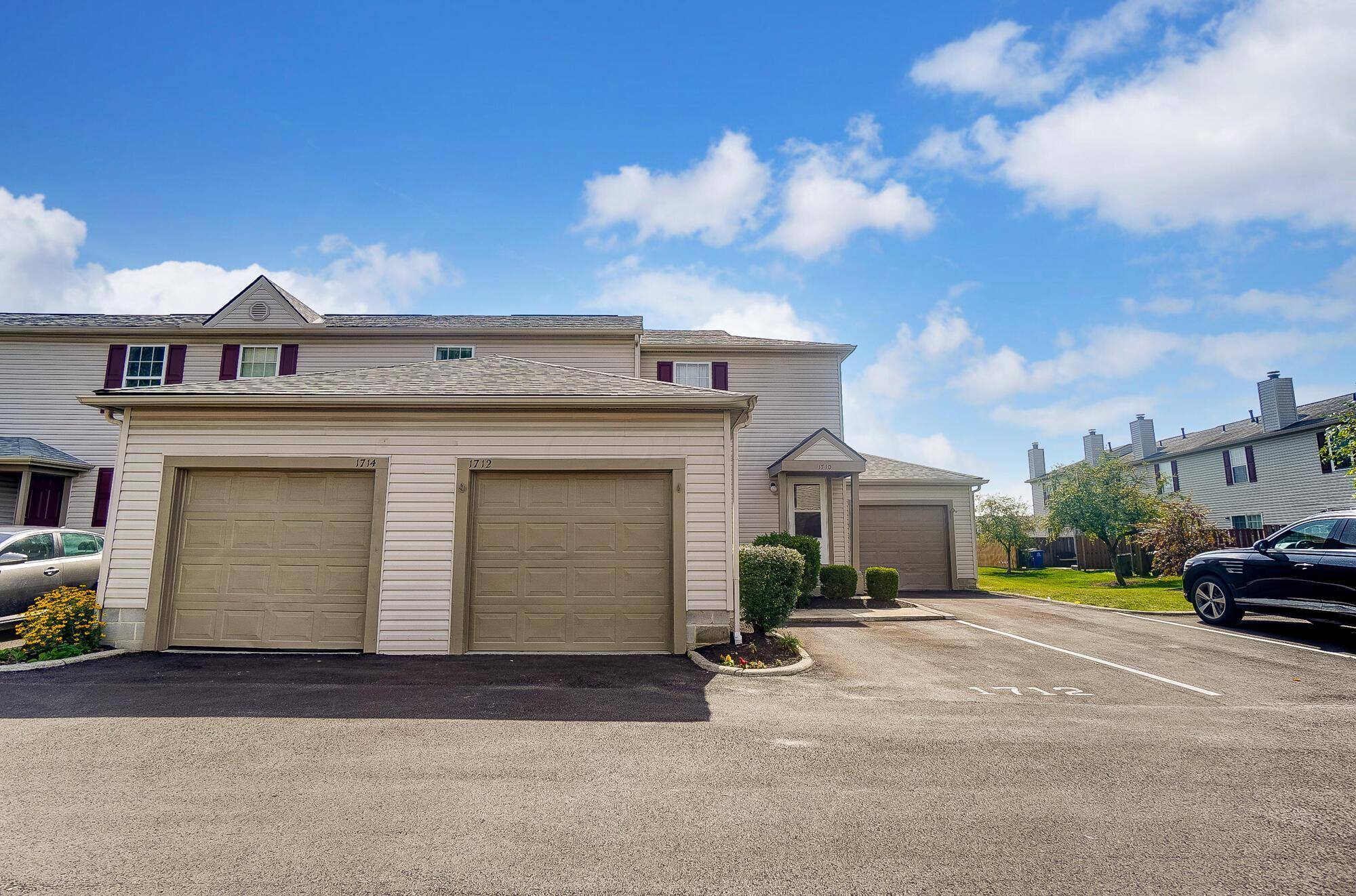 Hilliard, OH 43026,1712 Ridgebury Drive #142E