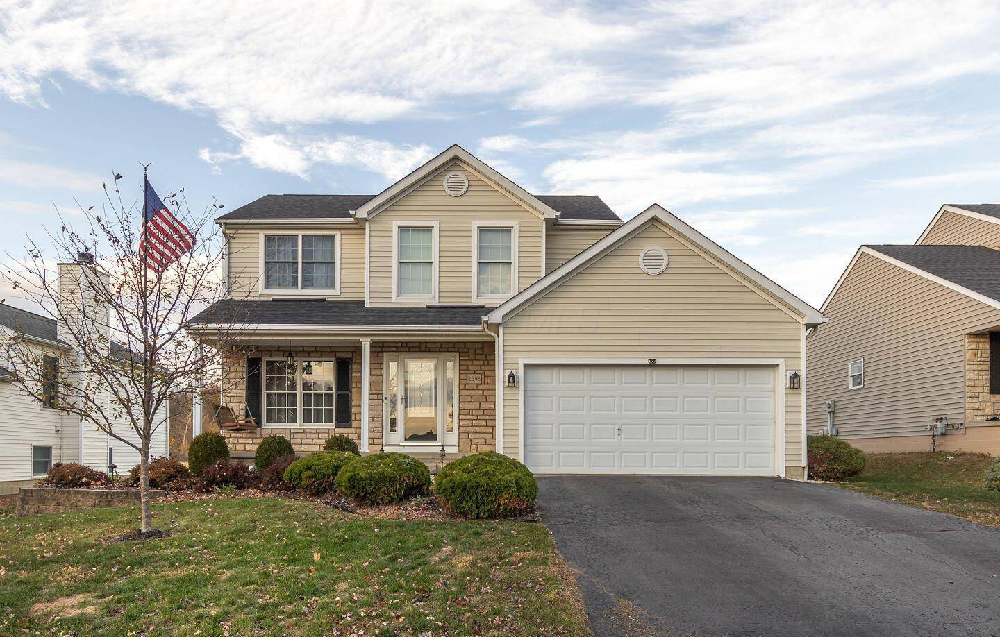 Lancaster, OH 43130,2593 Long Bow Avenue