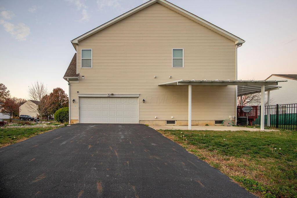 Pickerington, OH 43147,341 Evergreen Circle