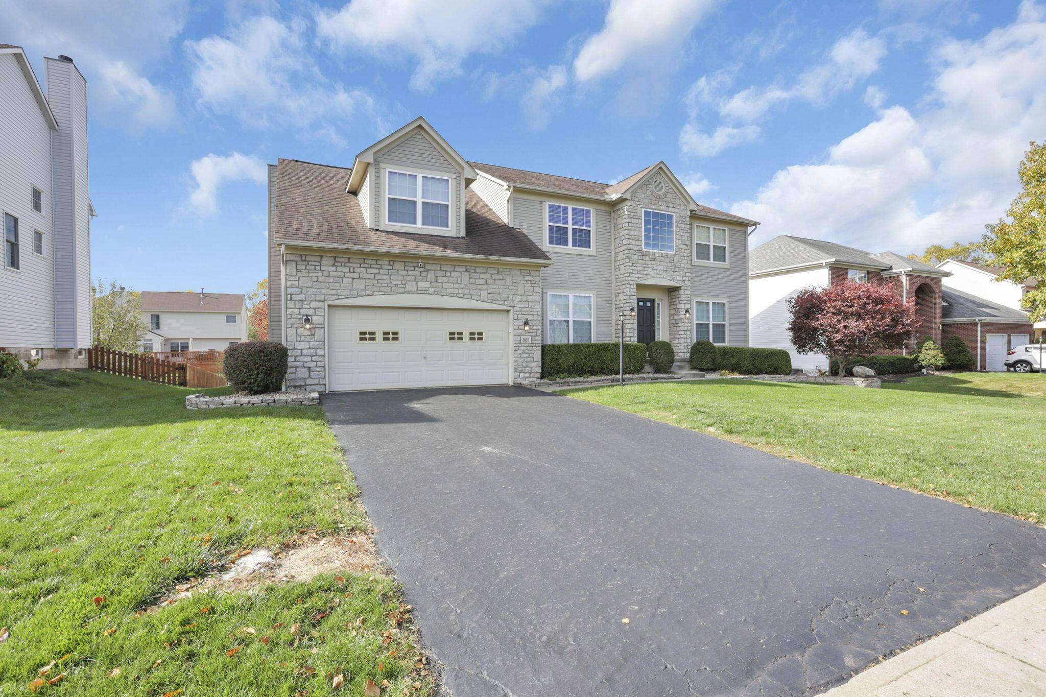 Pickerington, OH 43147,861 Delong Street