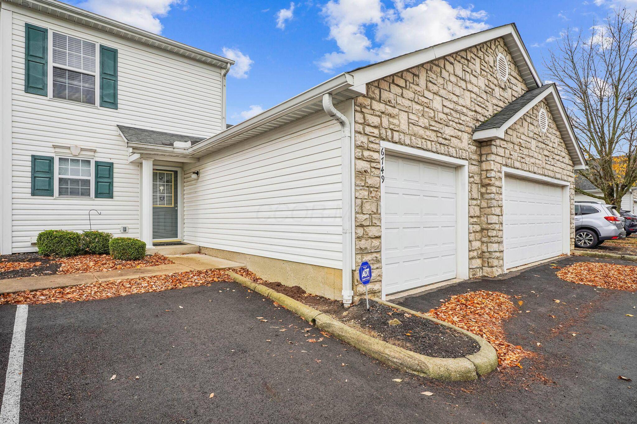 Canal Winchester, OH 43110,6749 Hamler Drive #30D