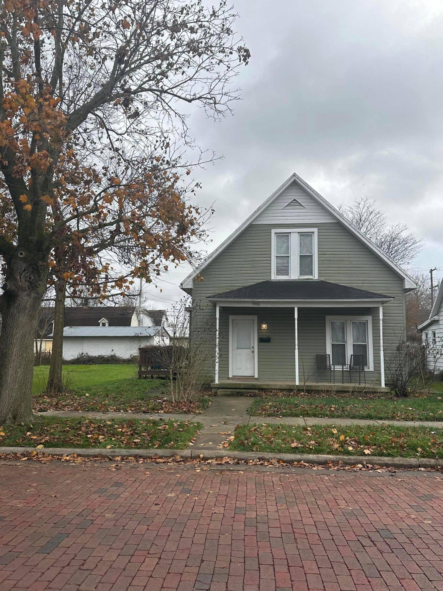 Mount Vernon, OH 43050,906 W Chestnut Street