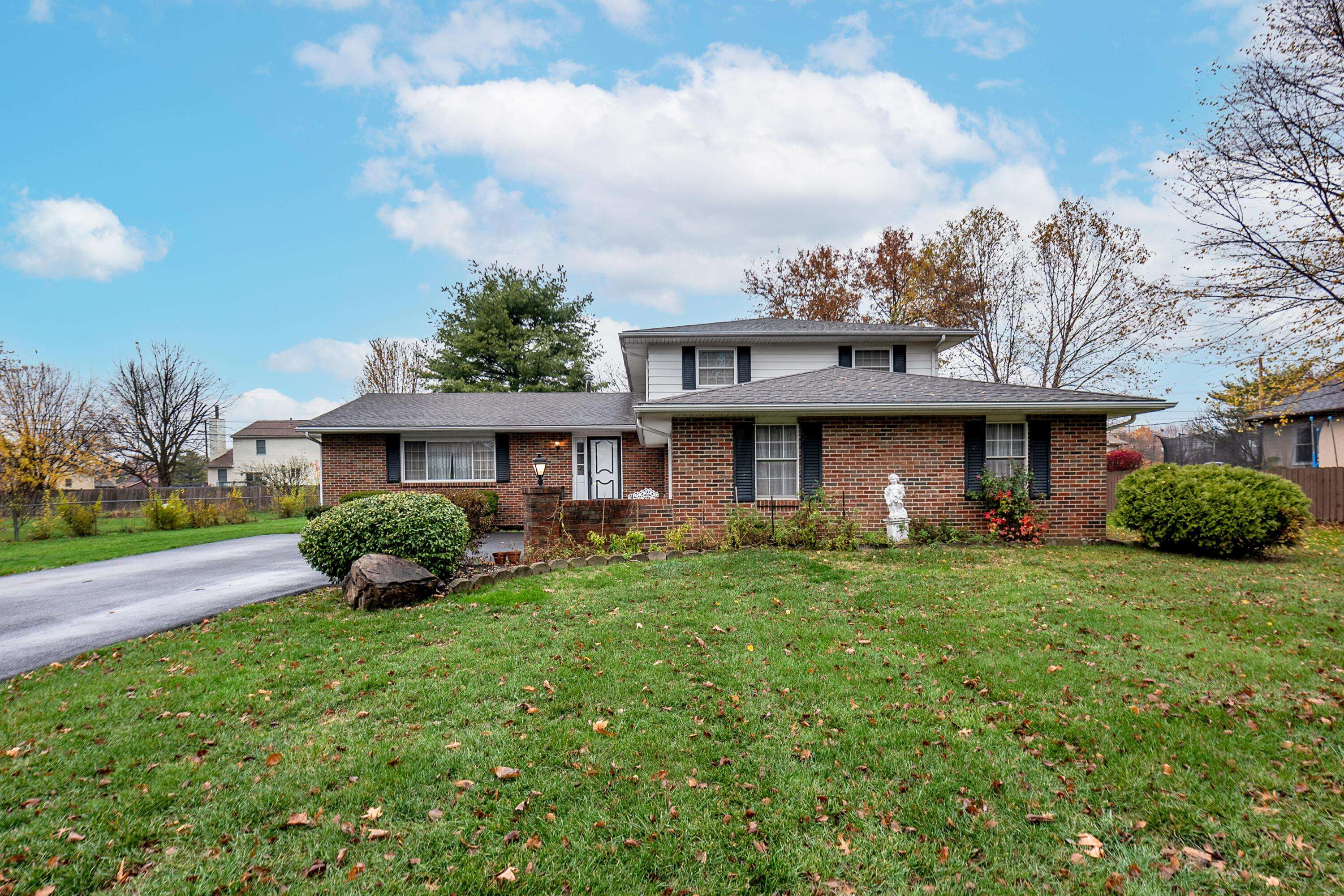 Pickerington, OH 43147,9574 Shalemar Drive