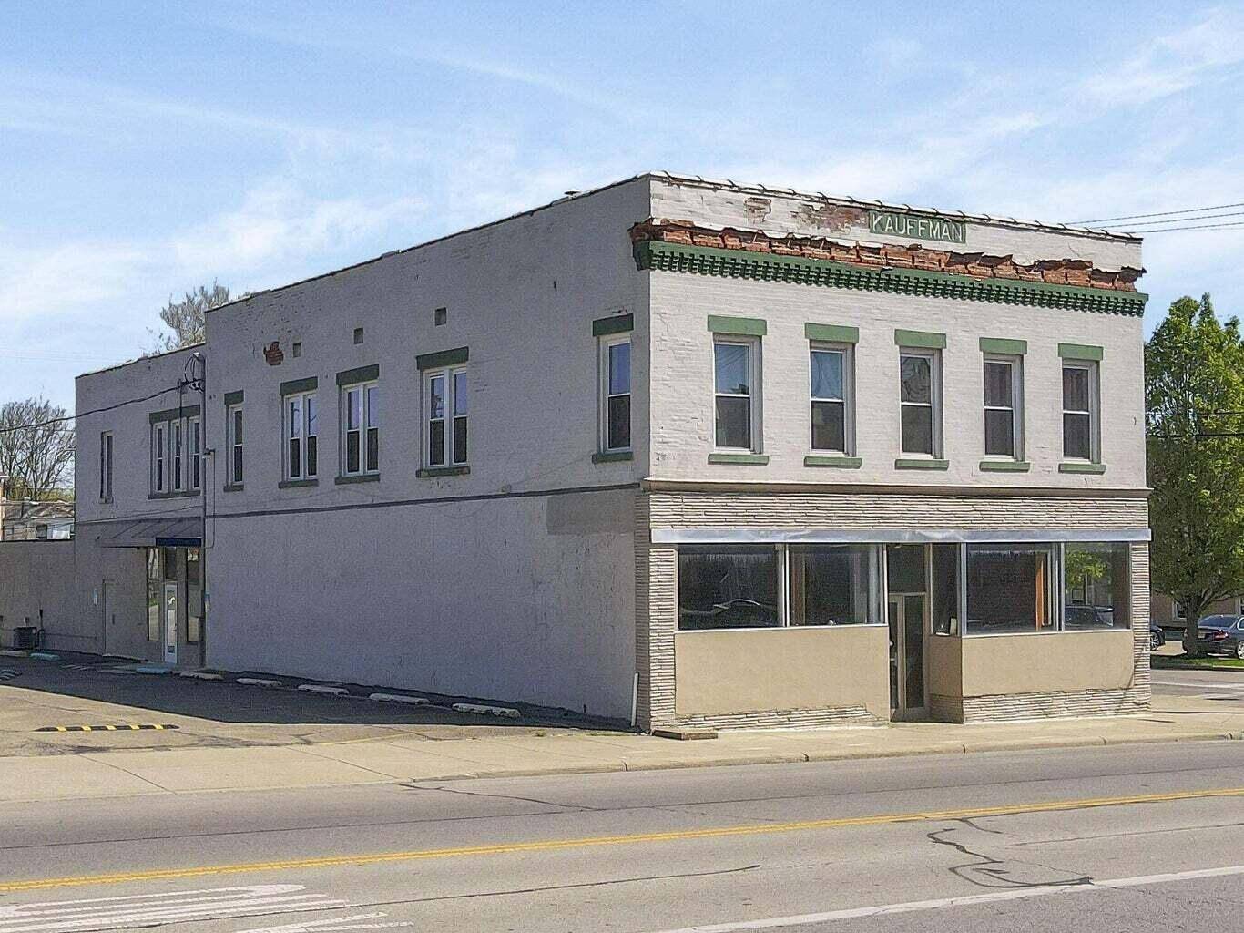 Lancaster, OH 43130,443 E Main Street