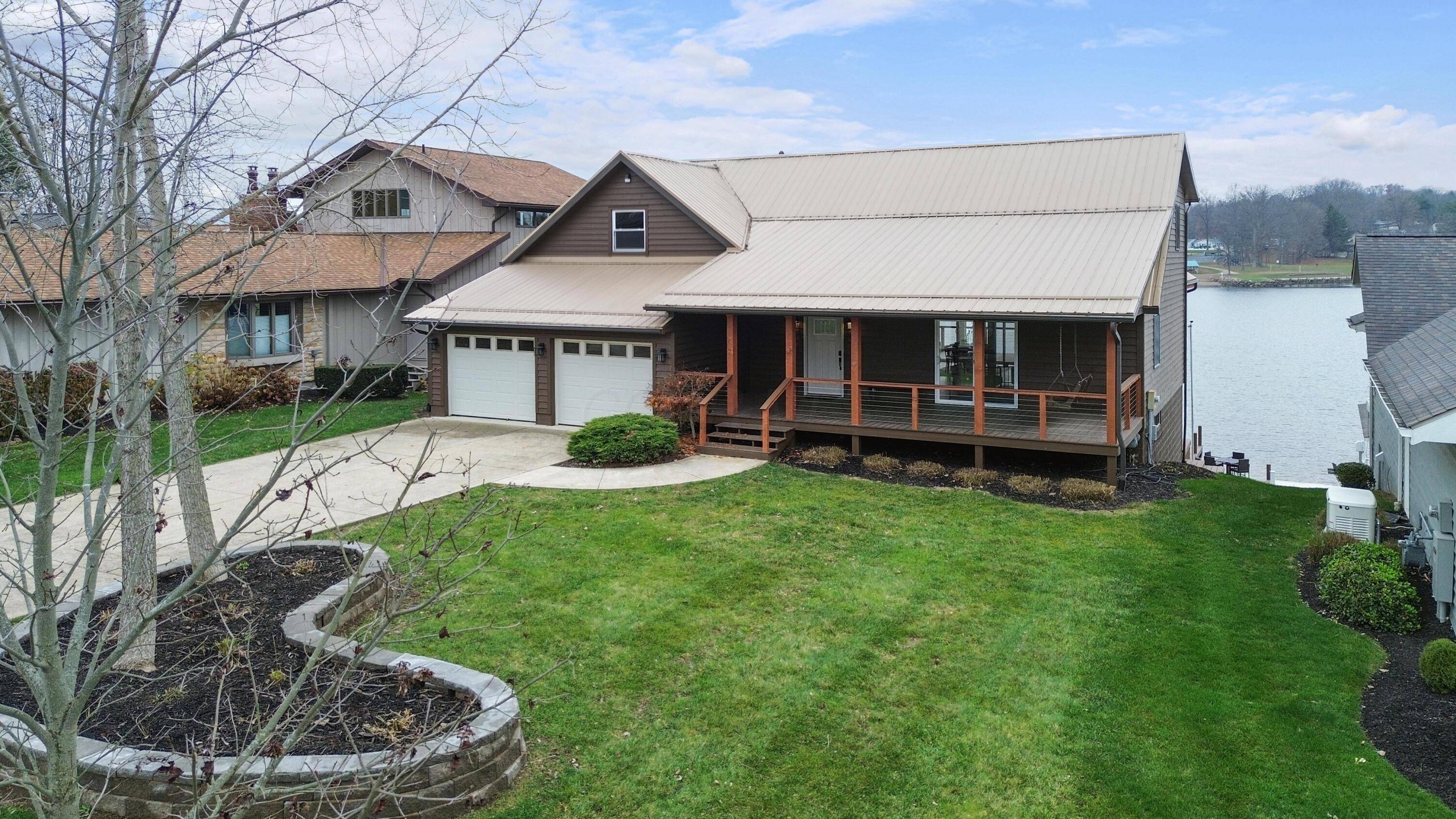 Howard, OH 43028,4009 Apple Valley Drive