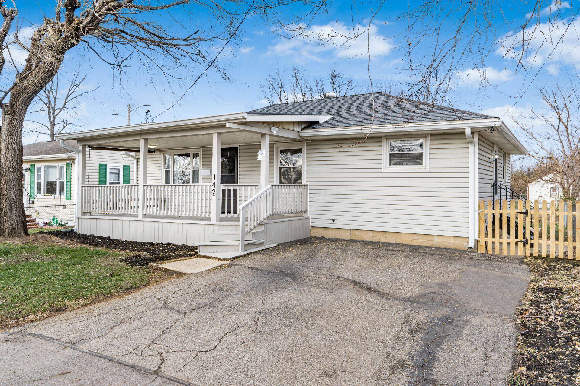 Circleville, OH 43113,142 Rosewood Avenue