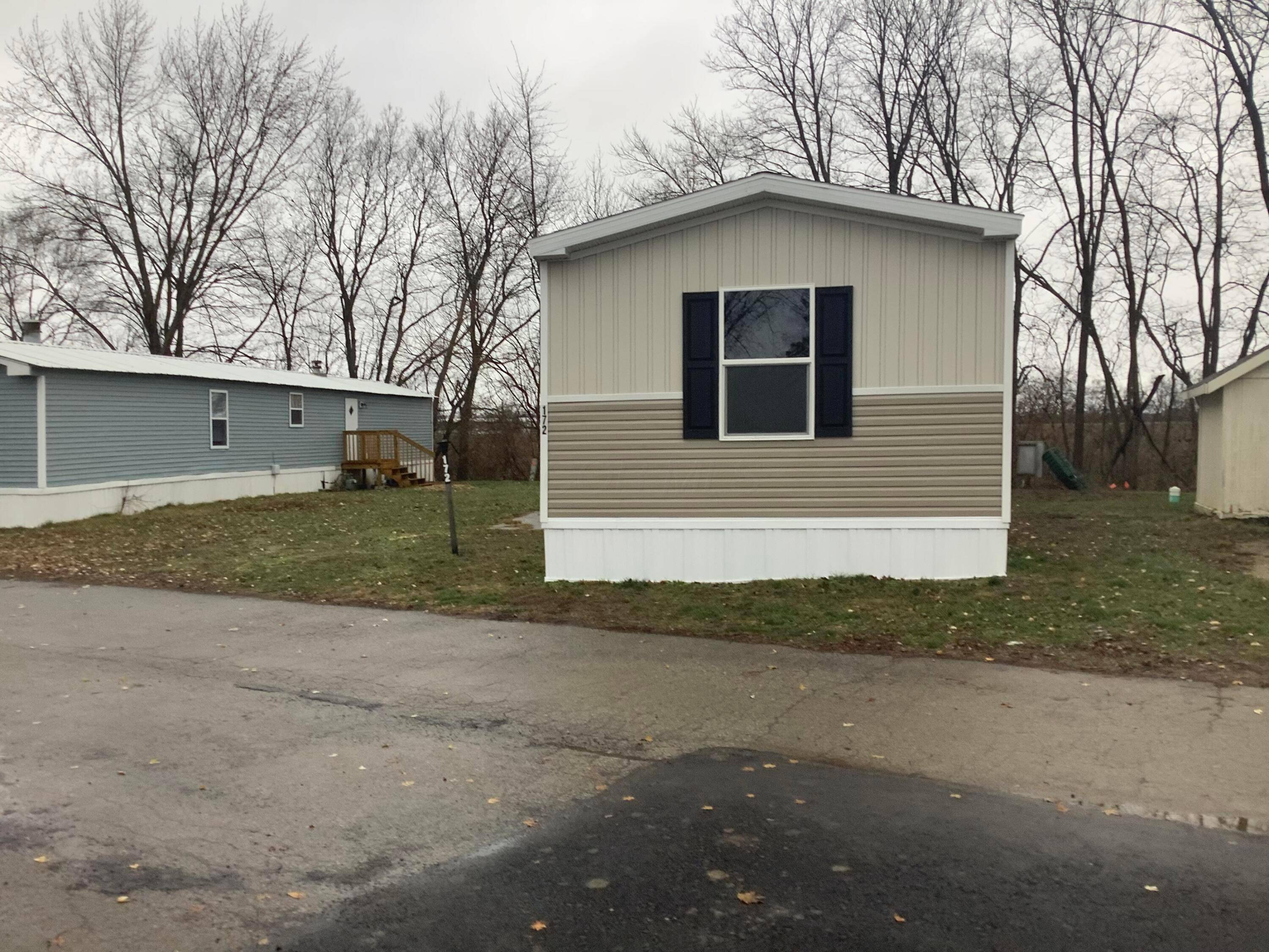 Plain City, OH 43064,8565 Smith Calhoun Road #172