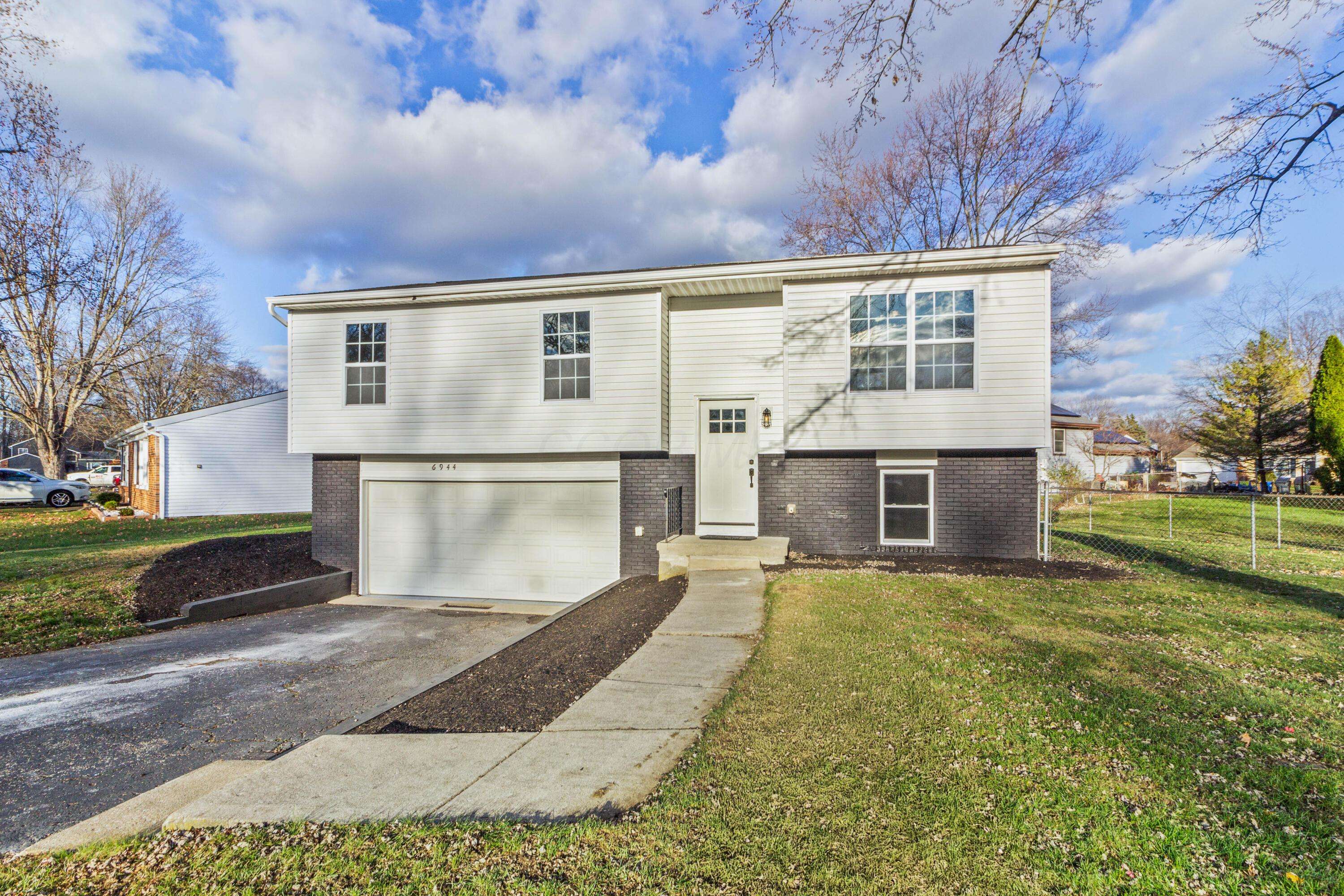 Reynoldsburg, OH 43068,6944 Wind River Drive