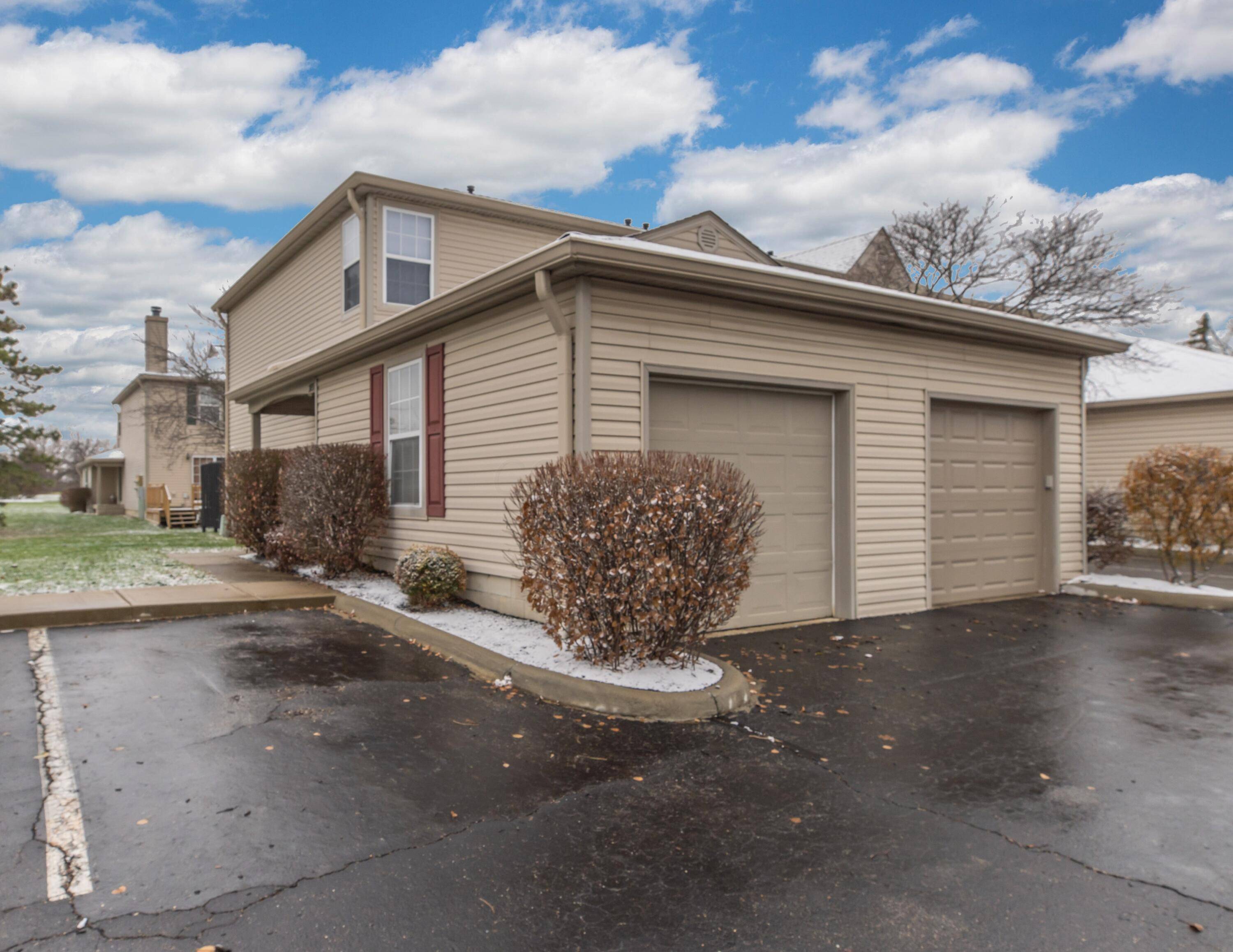 Hilliard, OH 43026,2035 Burbridge Lane #31A