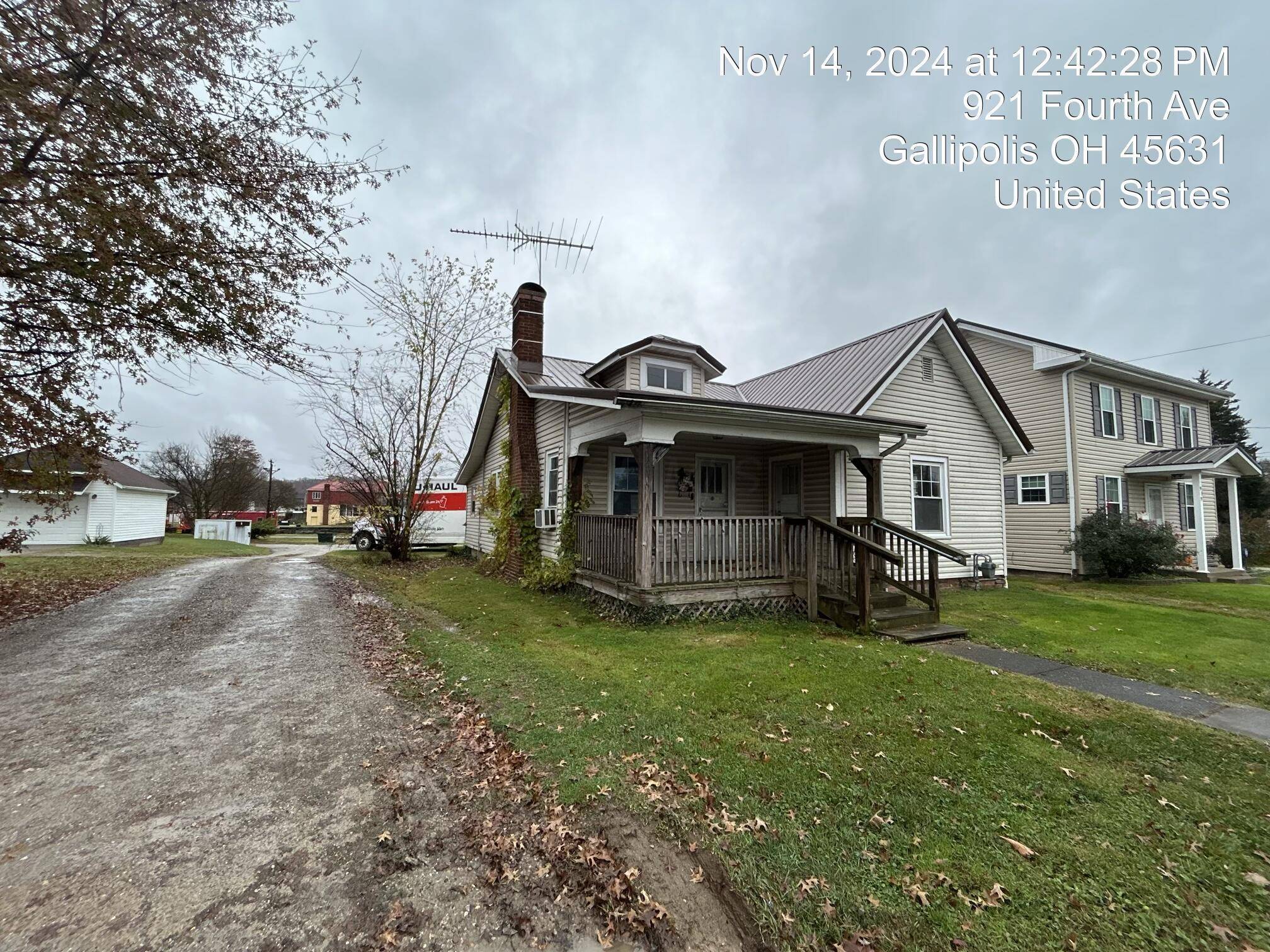 Gallipolis, OH 45631,921 4th Avenue