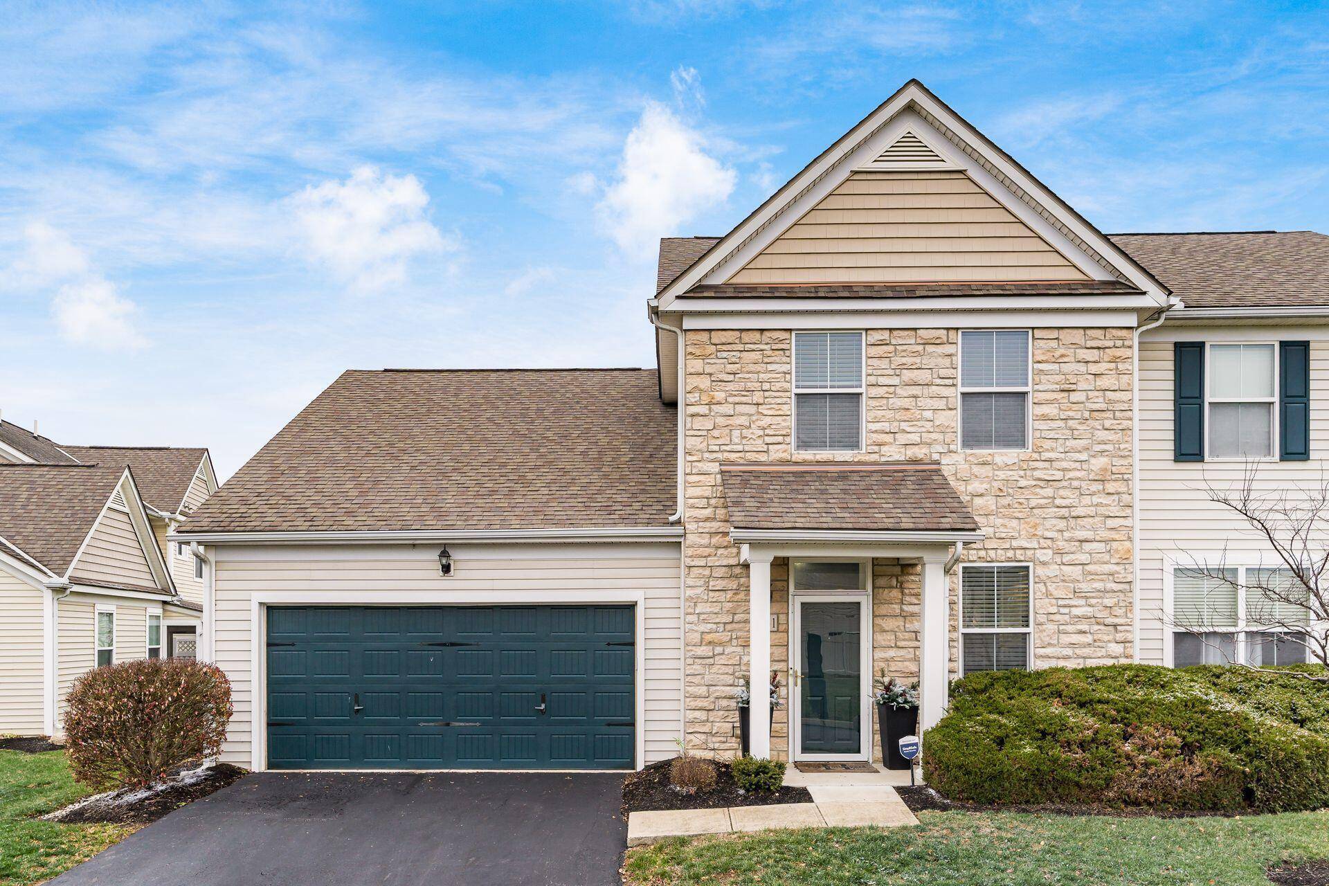 Grove City, OH 43123,4331 Club Trail Lane #28