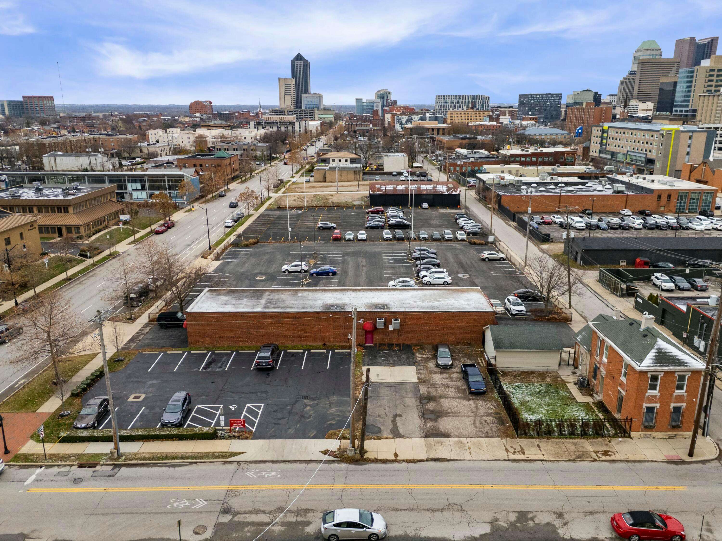 Columbus, OH 43215,492 E Mound Street