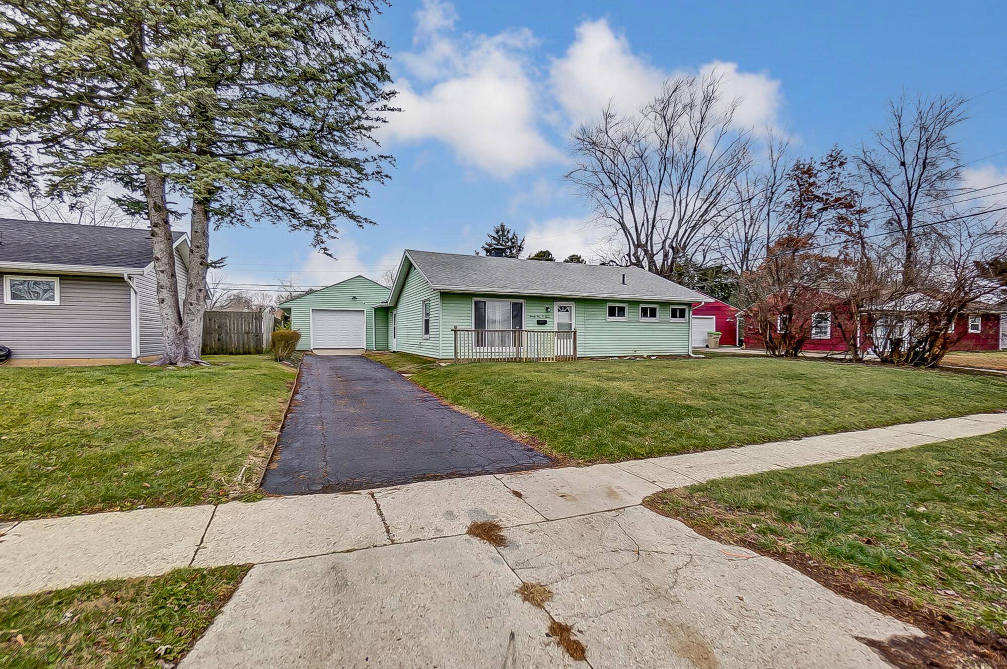 Springfield, OH 45505,2103 Tanager Road