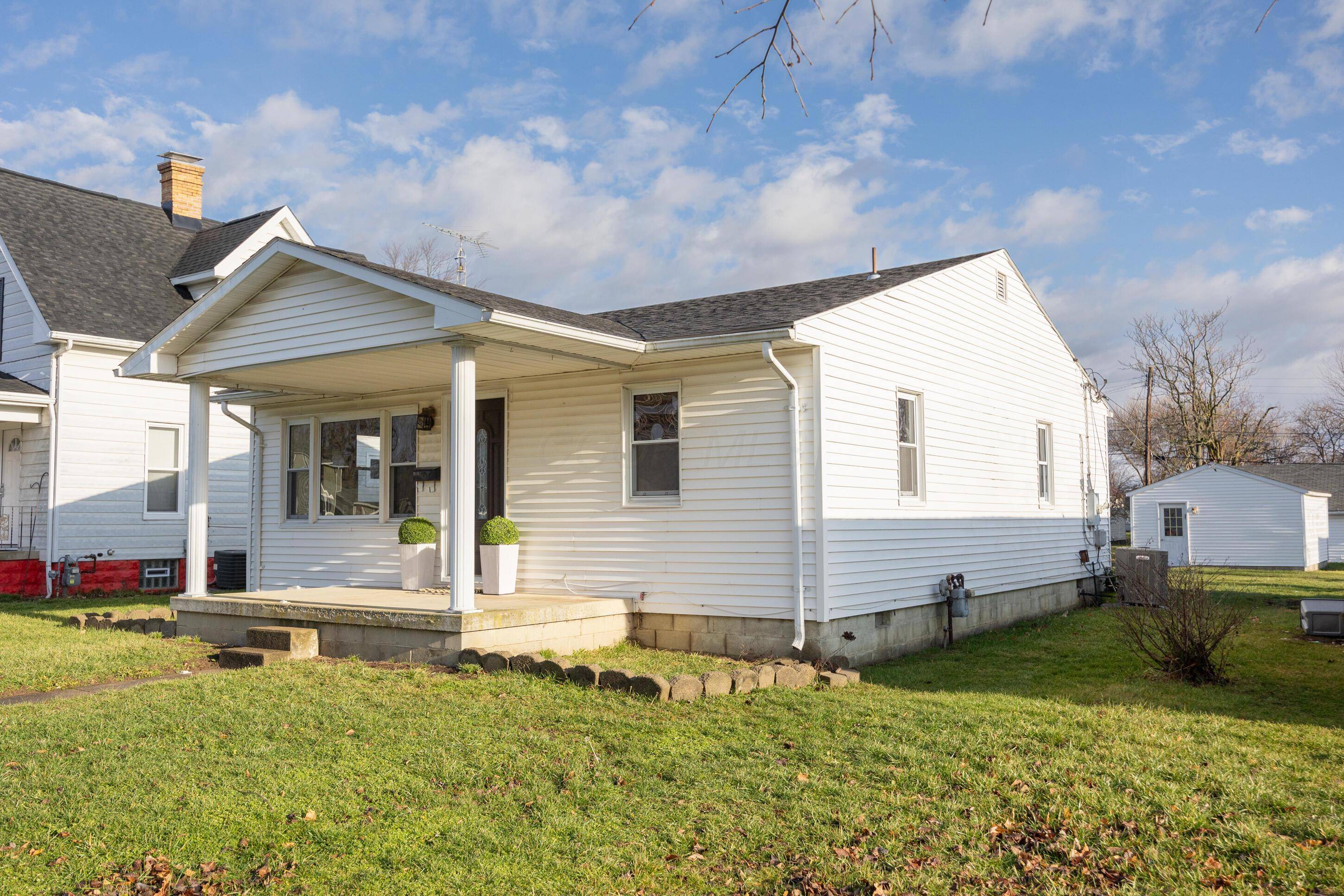 Washington Court House, OH 43160,914 S North Street