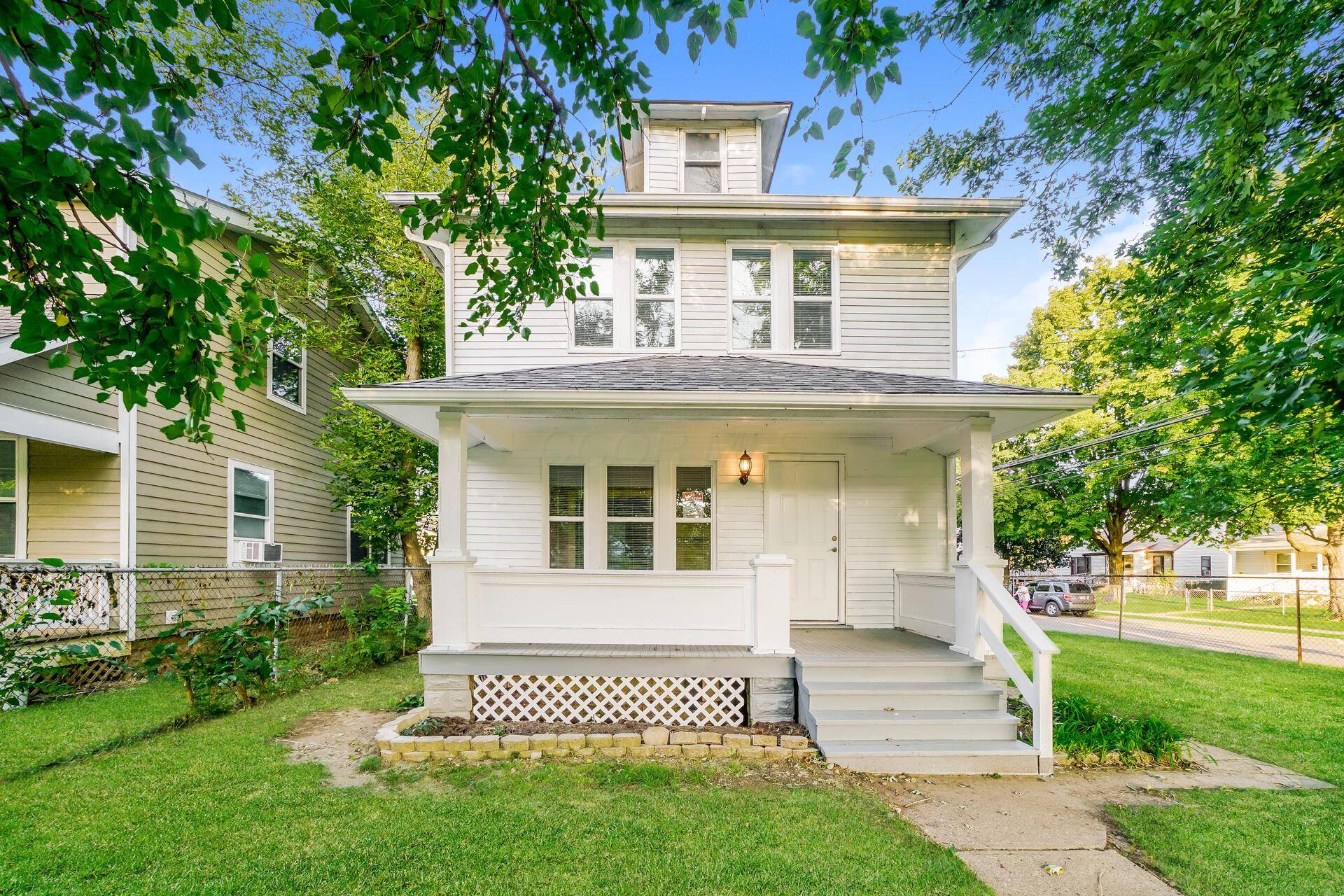 Columbus, OH 43223,221 Columbian Avenue