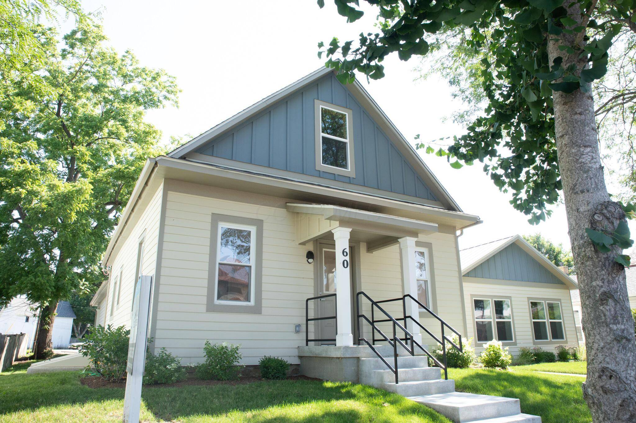 Canal Winchester, OH 43110,60 E Waterloo Street