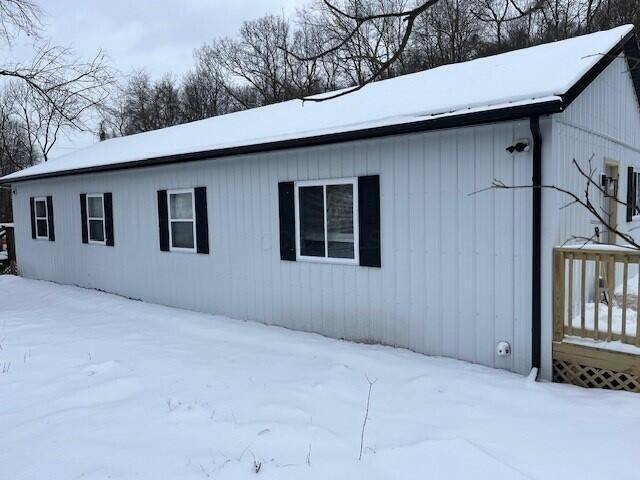 Saint Louisville, OH 43071,9450 Smokey Row Road