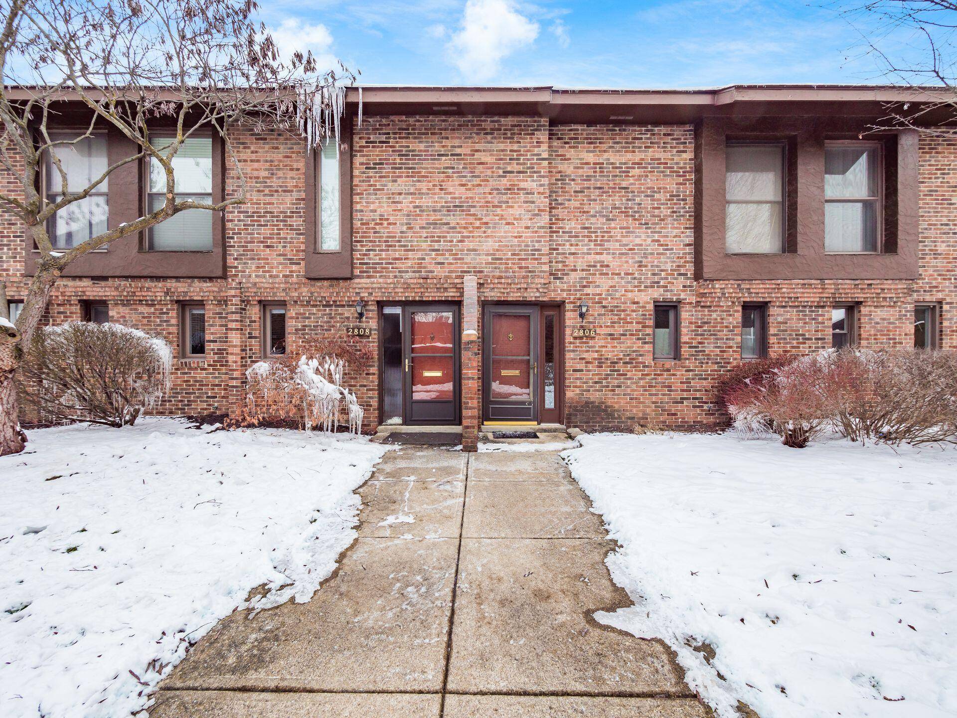 Columbus, OH 43221,2806 Churchill Drive #31