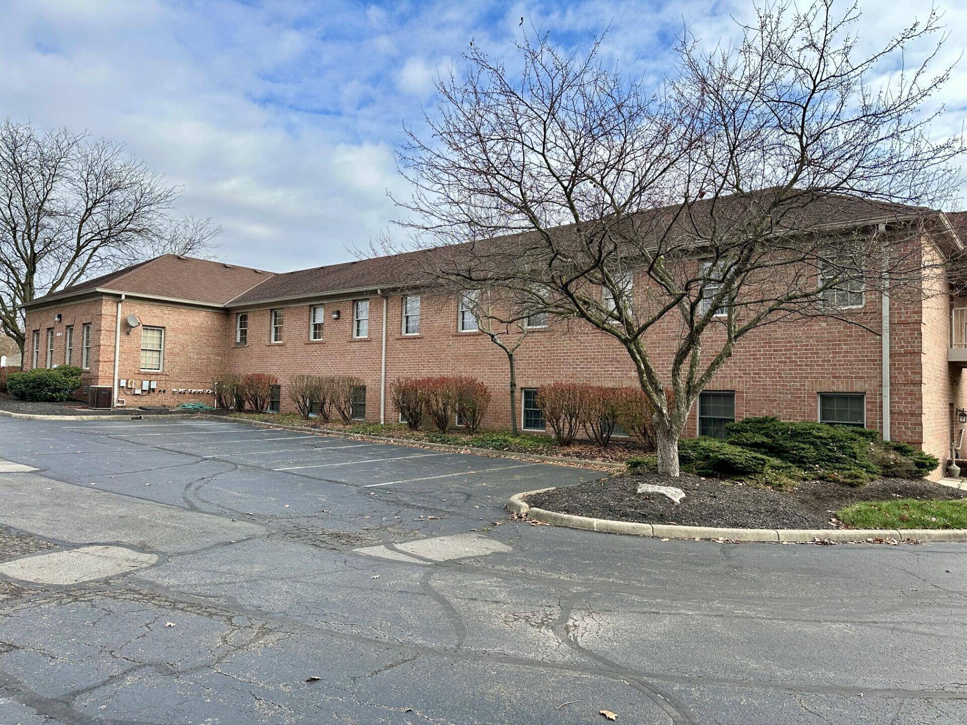 Columbus, OH 43230,4261 Morse Road