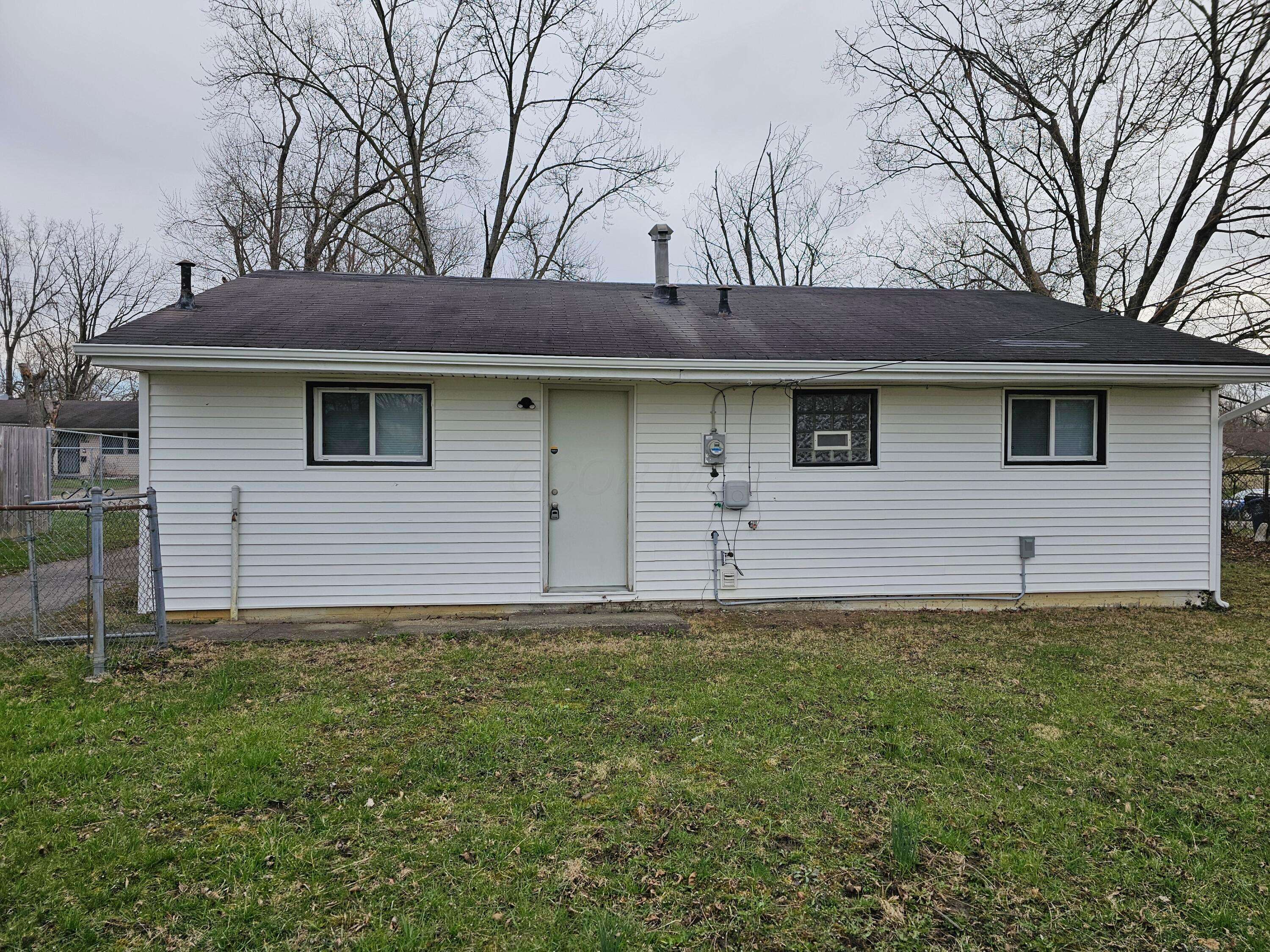 Columbus, OH 43219,2071 Berrell Avenue