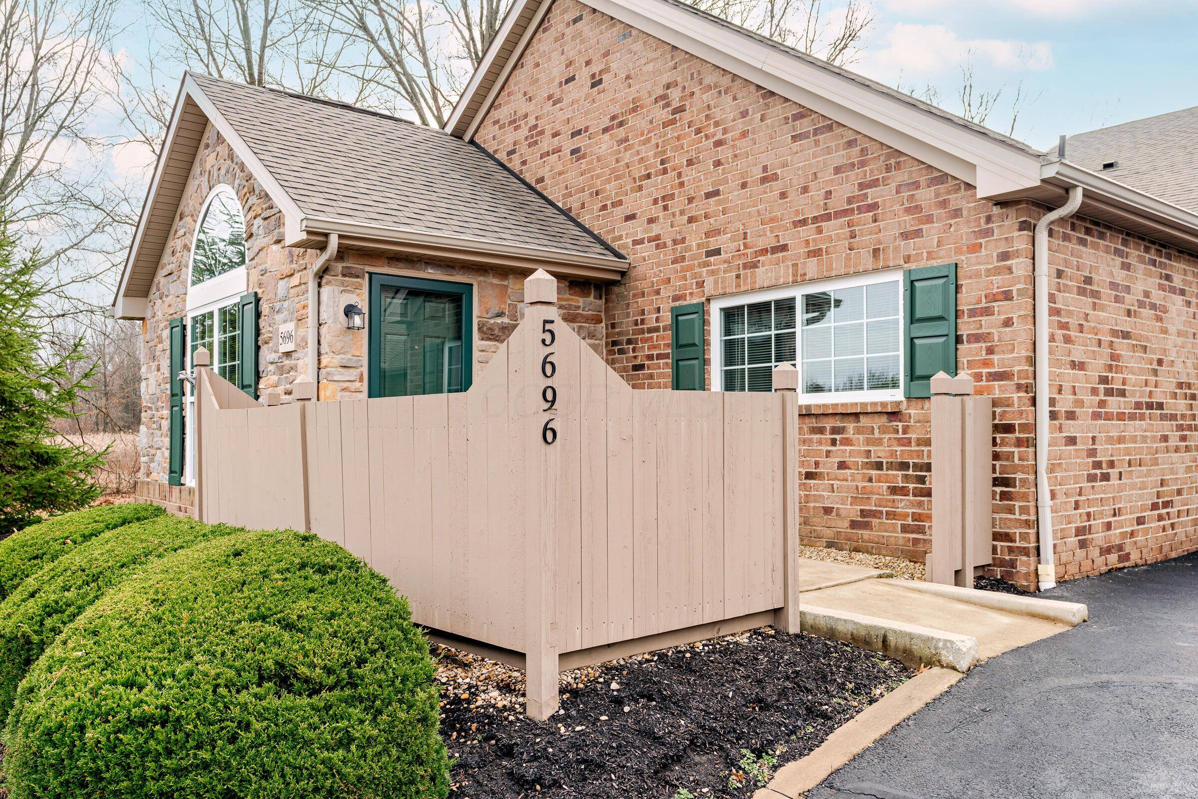 Westerville, OH 43081,5696 Asherton Woods Drive