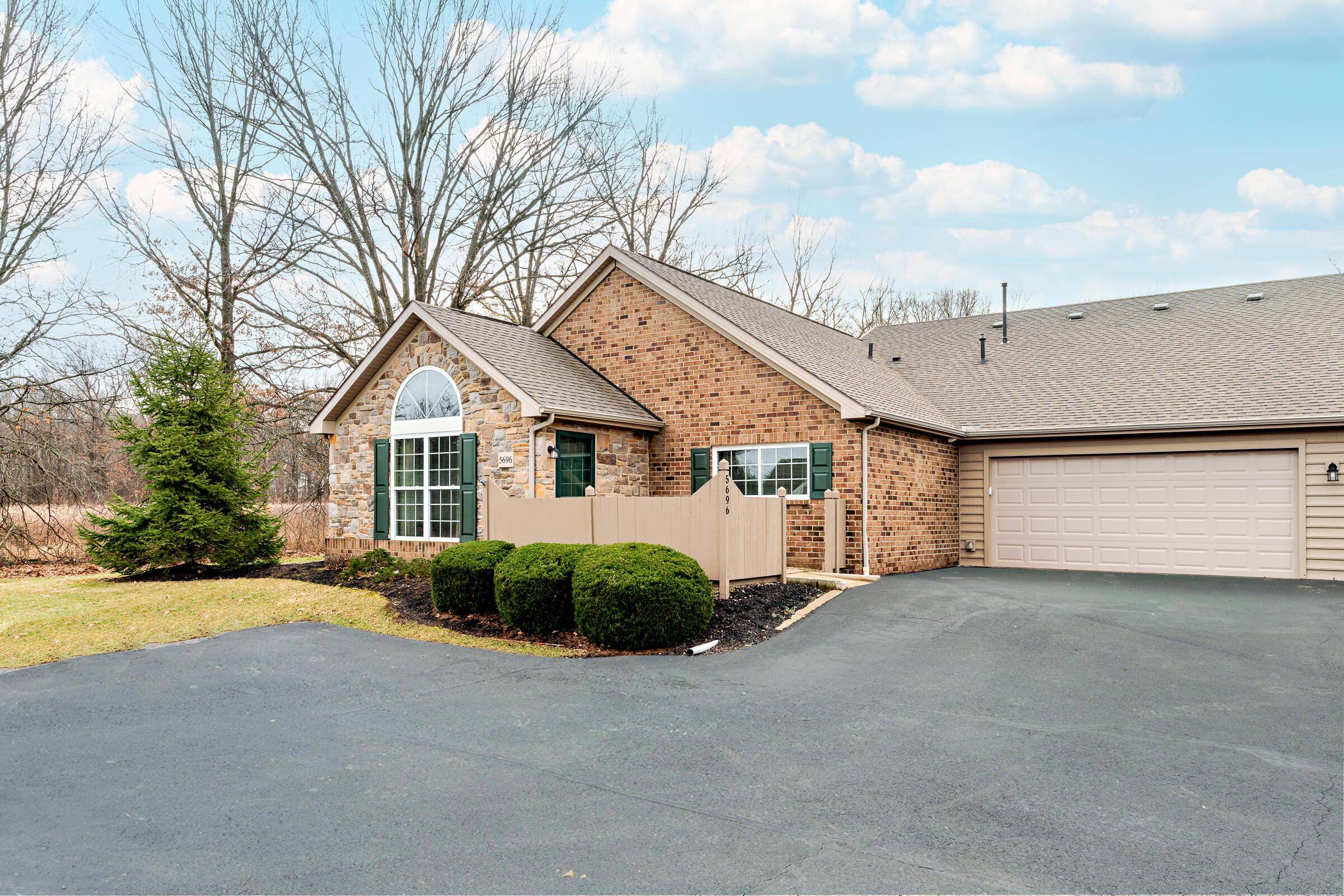 Westerville, OH 43081,5696 Asherton Woods Drive