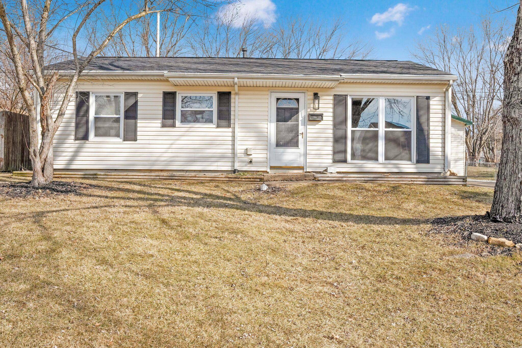 Johnstown, OH 43031,206 Sunset Drive