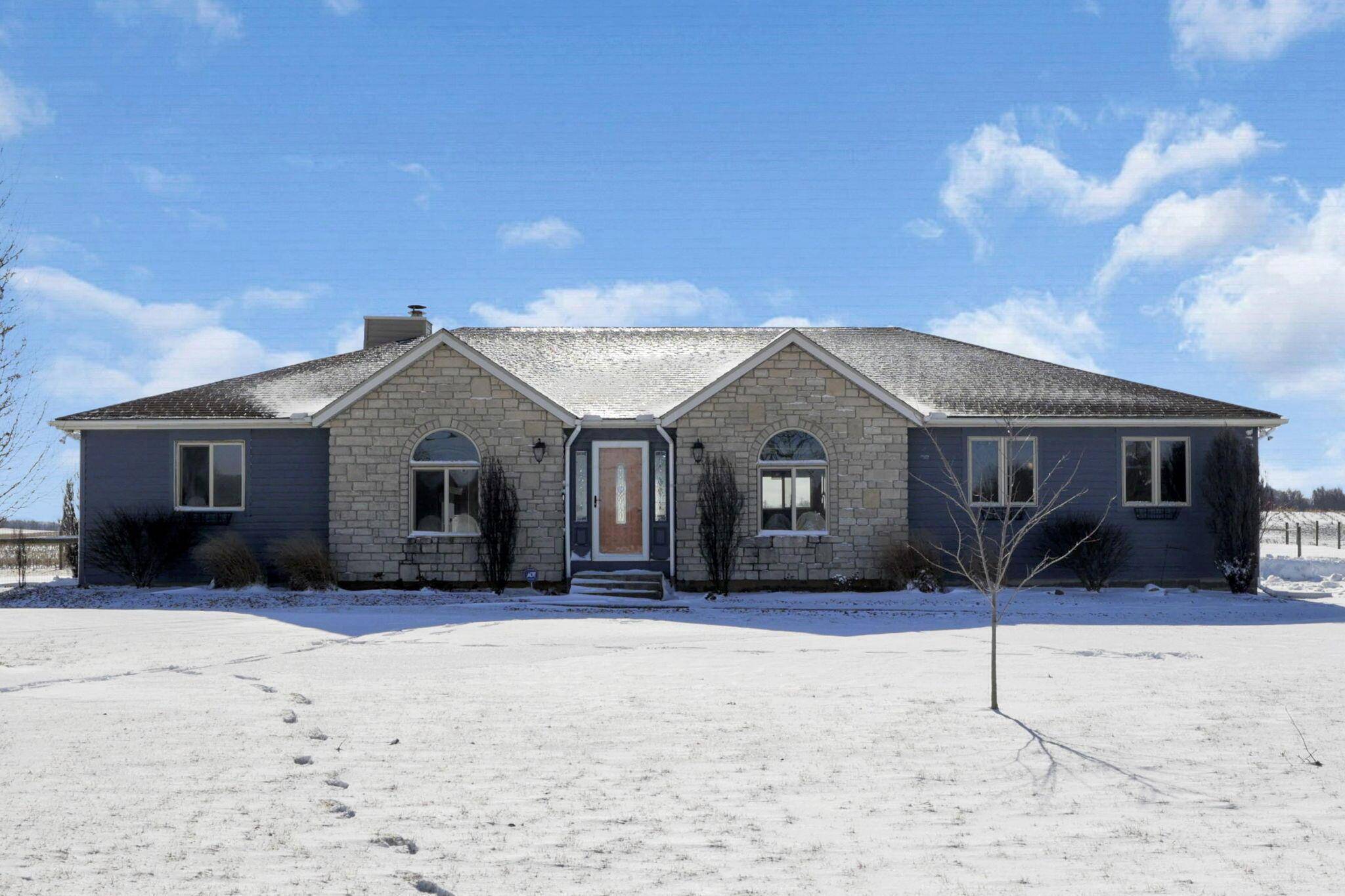 Centerburg, OH 43011,2736 Rich Hill Road