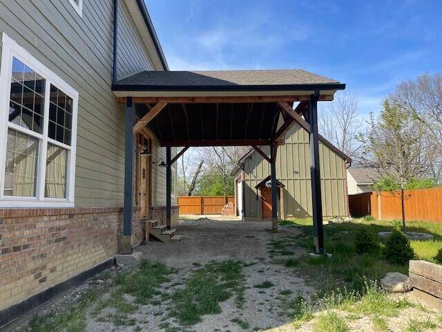 Urbancrest, OH 43123,2948 Main Street