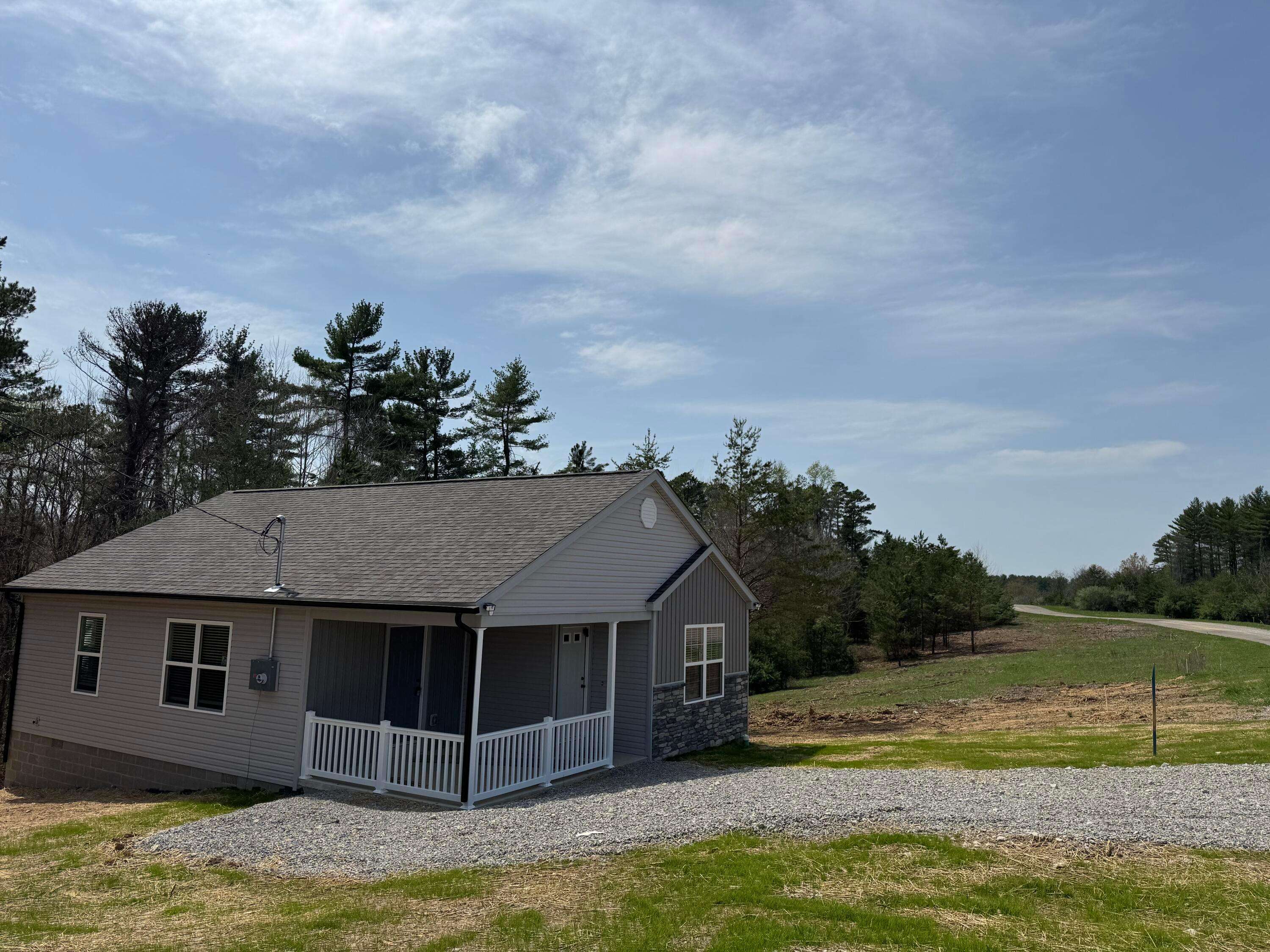 New Straitsville, OH 43766,342 Elm Street