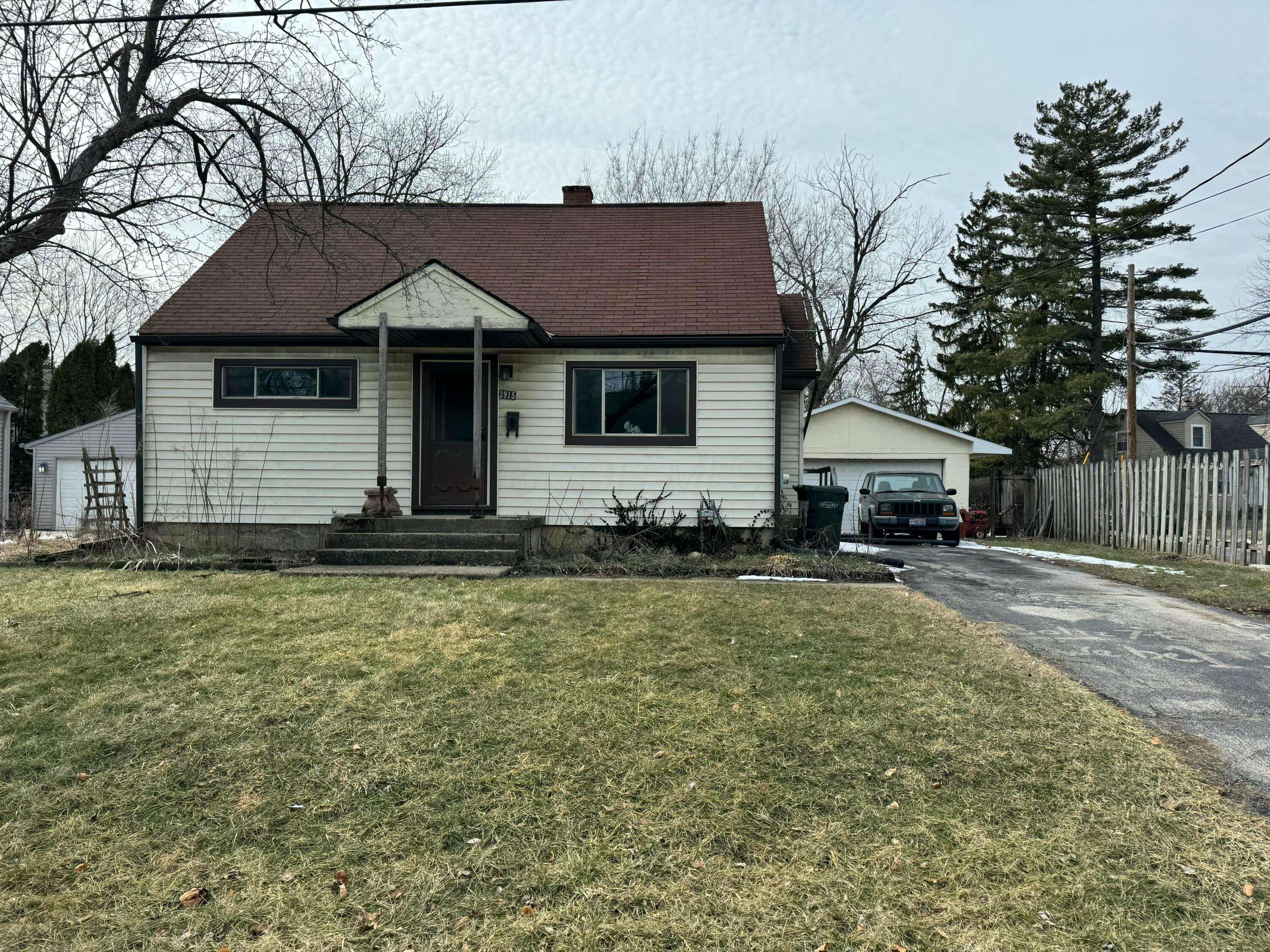 Hilliard, OH 43026,3915 Leemar Drive