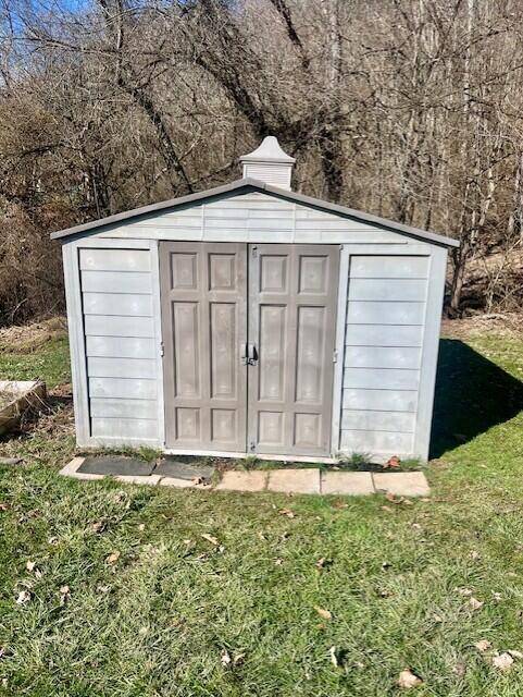 Pomeroy, OH 45769,38974 State Route 124