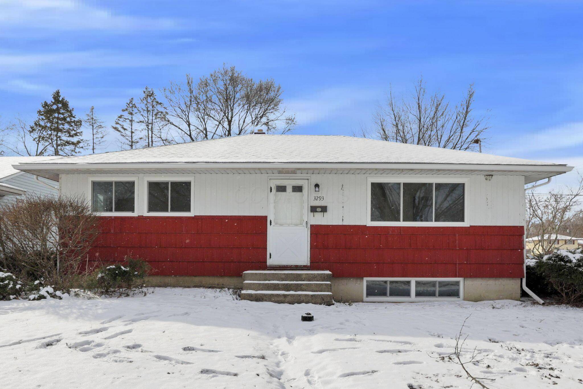 Columbus, OH 43227,3293 Roswell Drive